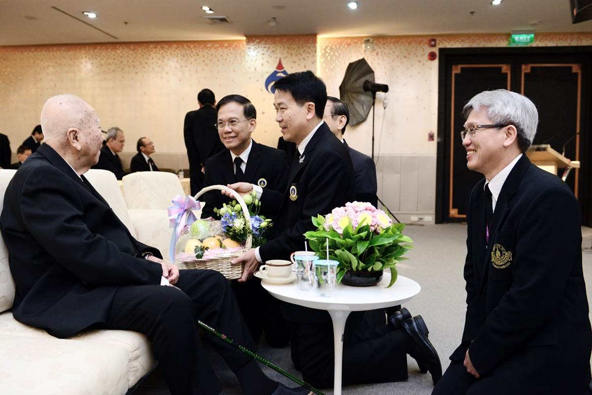 ปาฐกถา เปรม บุรี ครั้งที่ 13