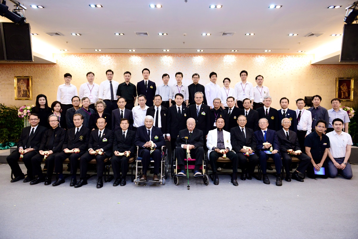 ปาฐกถา เปรม บุรี ครั้งที่ 13