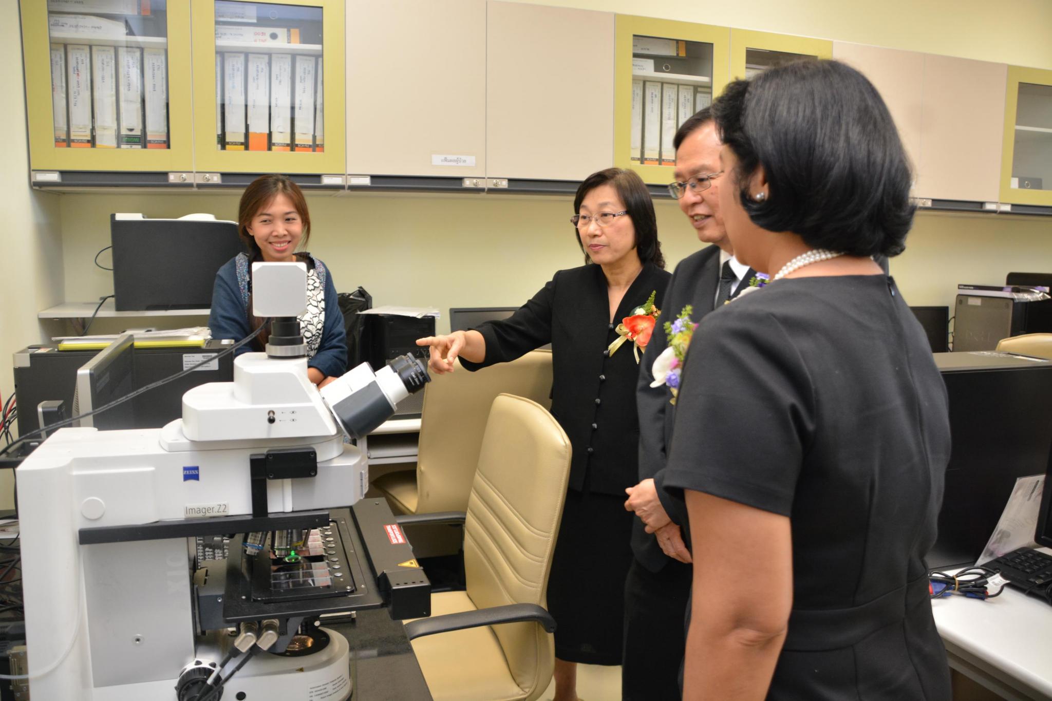 เปิดห้องปฏิบัติการใหม่ ห้องปฏิบัติการมนุษย์พันธุศาสตร์ ภาควิชาพยาธิวิทยา