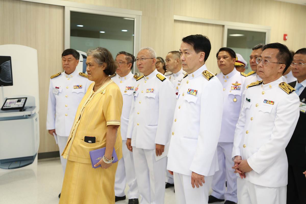 พิธีเปิดสถาบันการแพทย์จักรีนฤบดินทร์ คณะแพทยศาสตร์โรงพยาบาลรามาธิบดี มหาวิทยาลัยมหิดล พิธีเปิดสถาบันการแพทย์จักรีนฤบดินทร์ คณะแพทยศาสตร์โรงพยาบาลรามาธิบดี มหาวิทยาลัยมหิดล