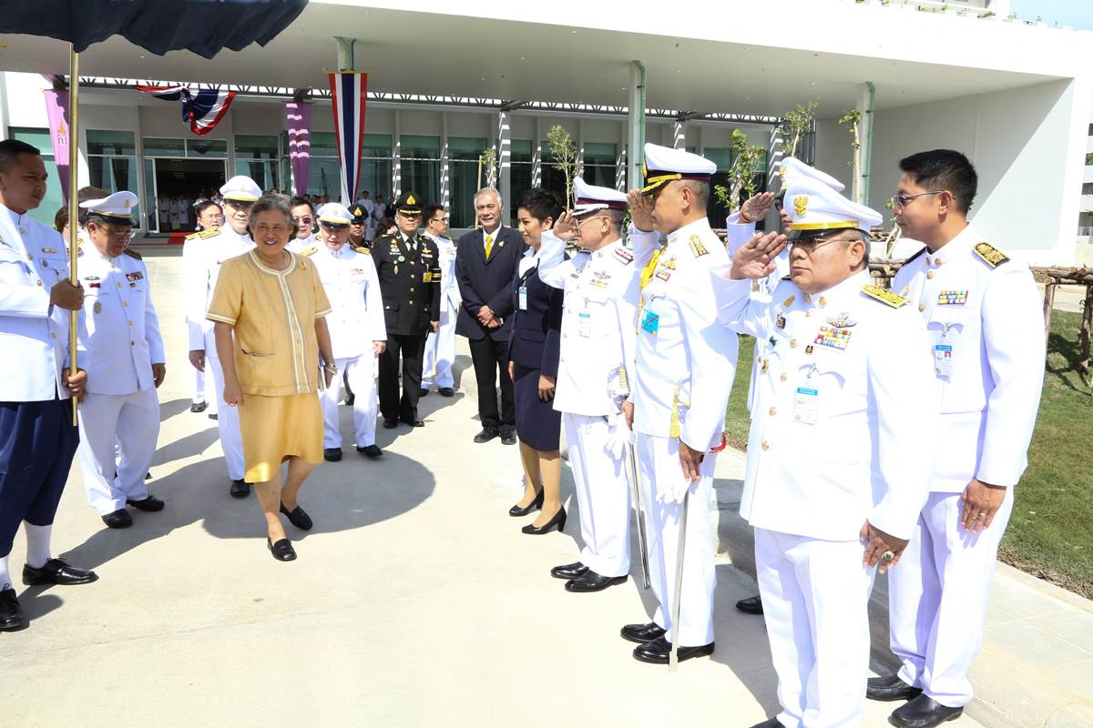 พิธีเปิดสถาบันการแพทย์จักรีนฤบดินทร์ คณะแพทยศาสตร์โรงพยาบาลรามาธิบดี มหาวิทยาลัยมหิดล พิธีเปิดสถาบันการแพทย์จักรีนฤบดินทร์ คณะแพทยศาสตร์โรงพยาบาลรามาธิบดี มหาวิทยาลัยมหิดล