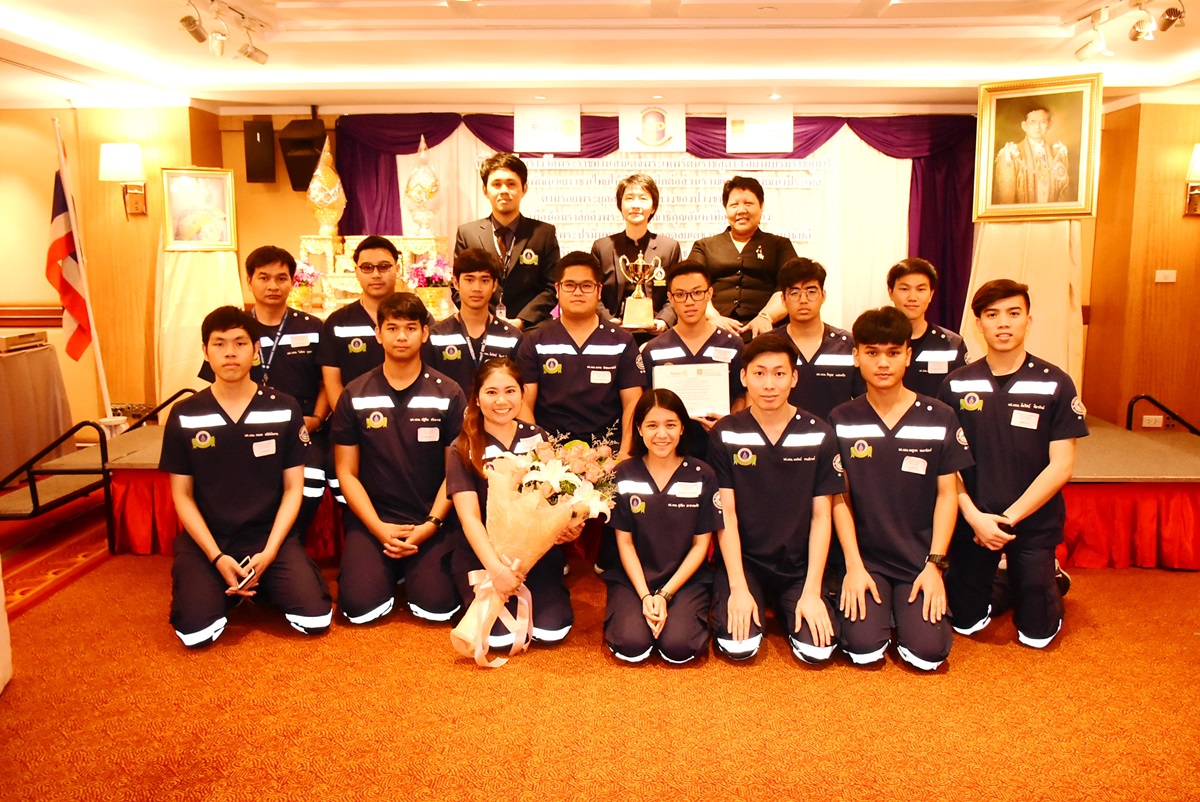 ภาควิชาเวชศาสตร์ฉุกเฉิน ได้รับถ้วยรางวัลพระราชทานรางวัลชนะเลิศ ภาควิชาเวชศาสตร์ฉุกเฉิน ได้รับถ้วยรางวัลพระราชทานรางวัลชนะเลิศ