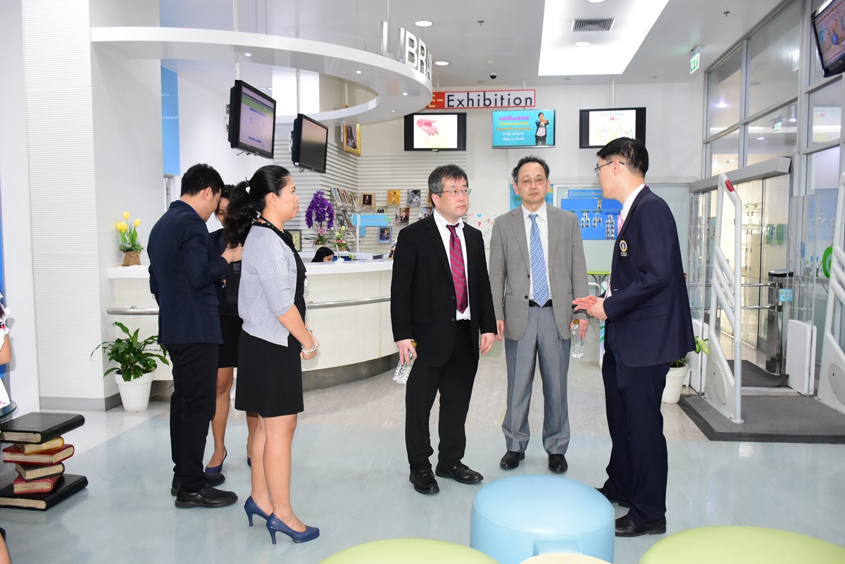 ต้อนรับคณะผู้บริหารจาก Kobe University, School of Medicine, Japan