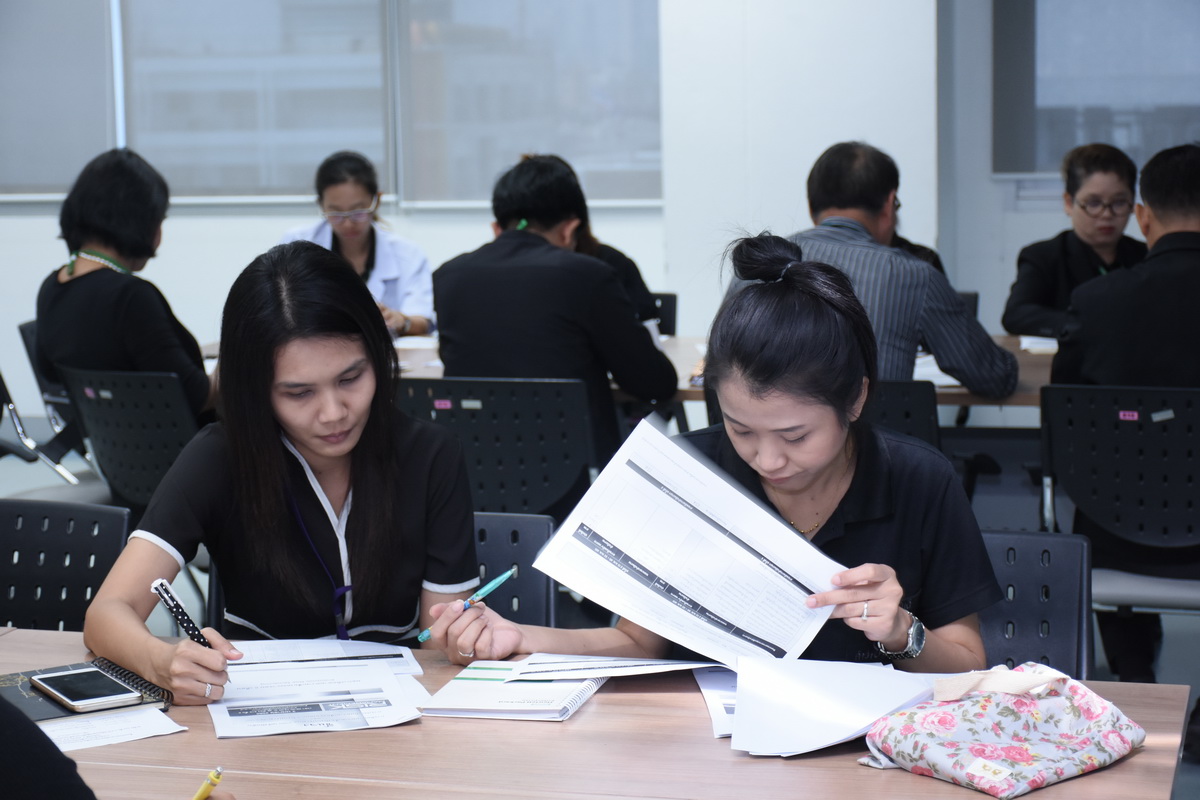 ชี้แจงแนวทางการติดตามความเสี่ยง ปีงบประมาณ 2560 (ครึ่งปีหลัง) และการประเมินความเสี่ยง ปีงบประมาณ 2561