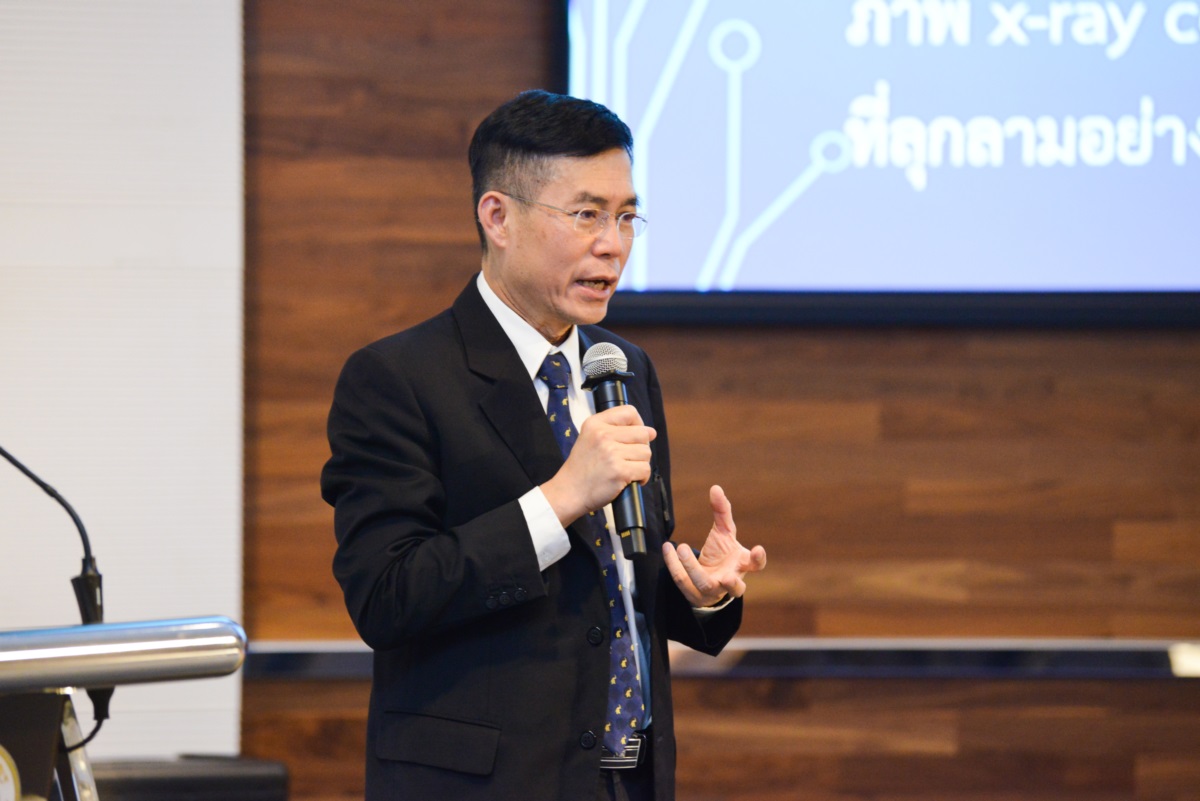 พิธีรับมอบเงินสนับสนุนการจัดซื้อเครื่อง ECMO และเครื่องช่วยหายใจ เพื่อผู้ป่วย COVID-19 พิธีรับมอบเงินสนับสนุนการจัดซื้อเครื่อง ECMO และเครื่องช่วยหายใจ เพื่อผู้ป่วย COVID-19