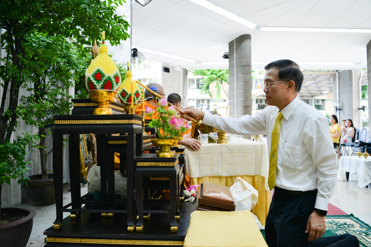 ทำบุญเดือนเกิดบุคลากร ประจำเดือนพฤษภาคม