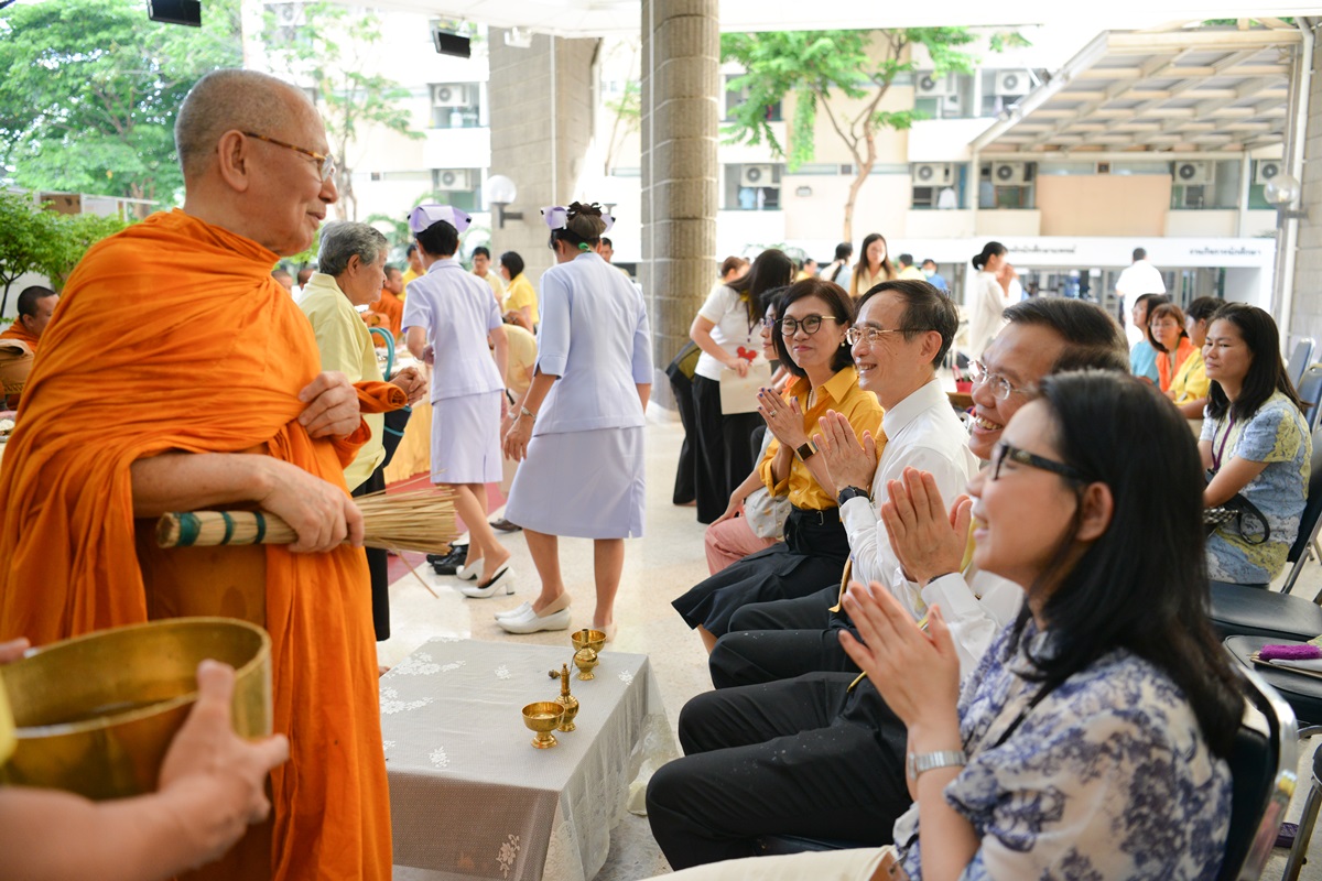 ทำบุญเดือนเกิดบุคลากร ประจำเดือนพฤษภาคม