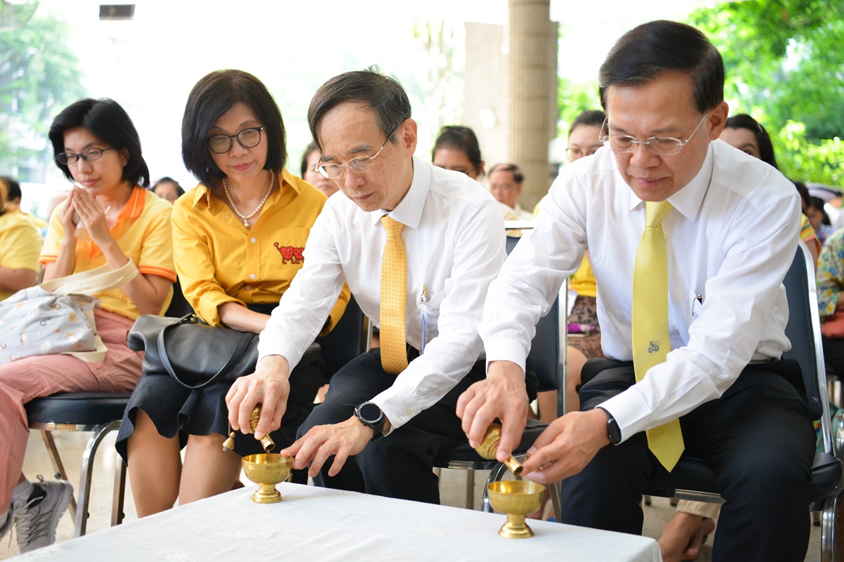 ทำบุญเดือนเกิดบุคลากร ประจำเดือนพฤษภาคม