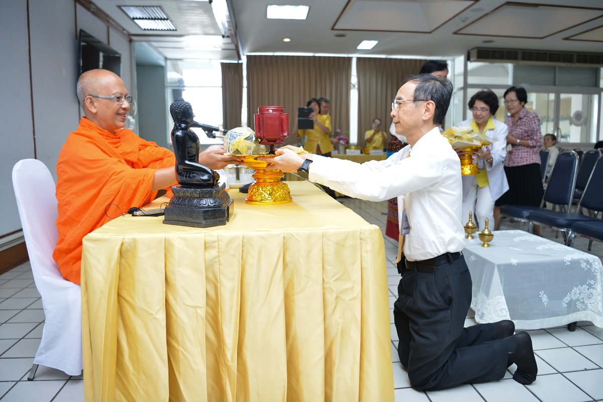 ธรรมบรรยาย เรื่อง กายหรือใจอะไรสำคัญกว่า