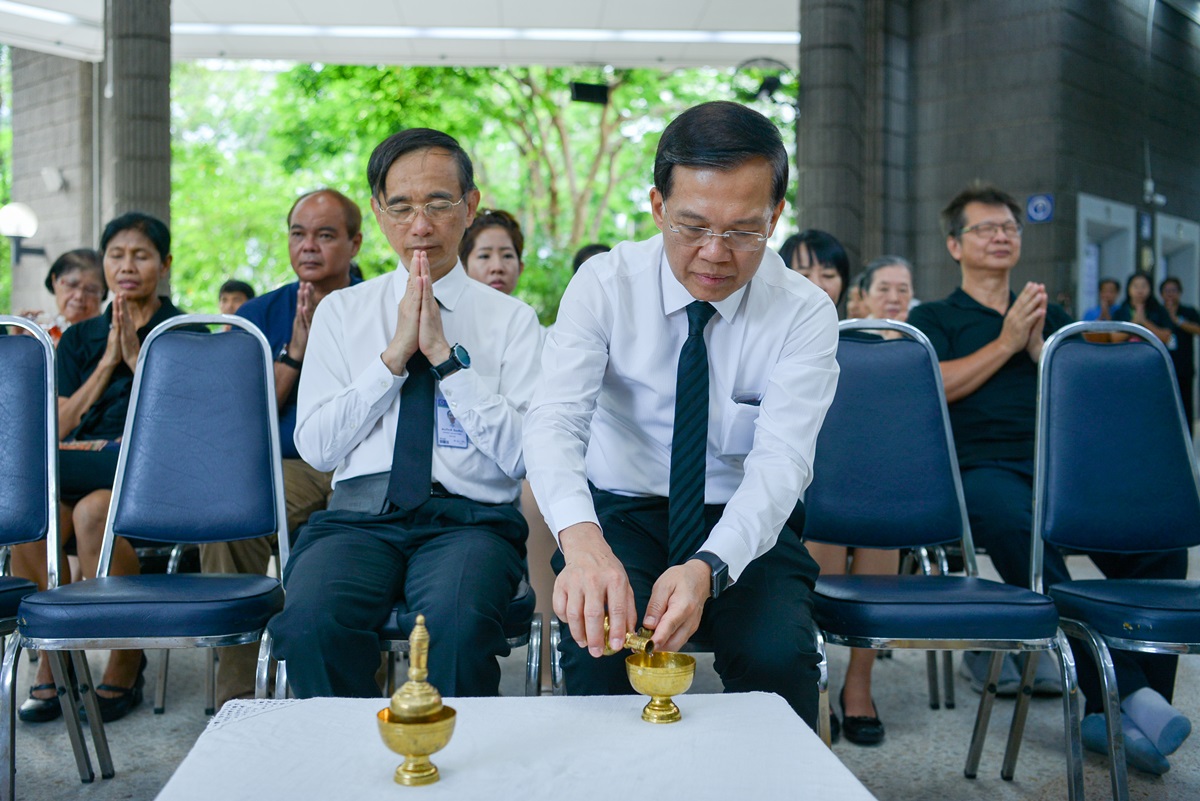 ทำบุญเดือนเกิดบุคลากร ประจำเดือนมิถุนายน