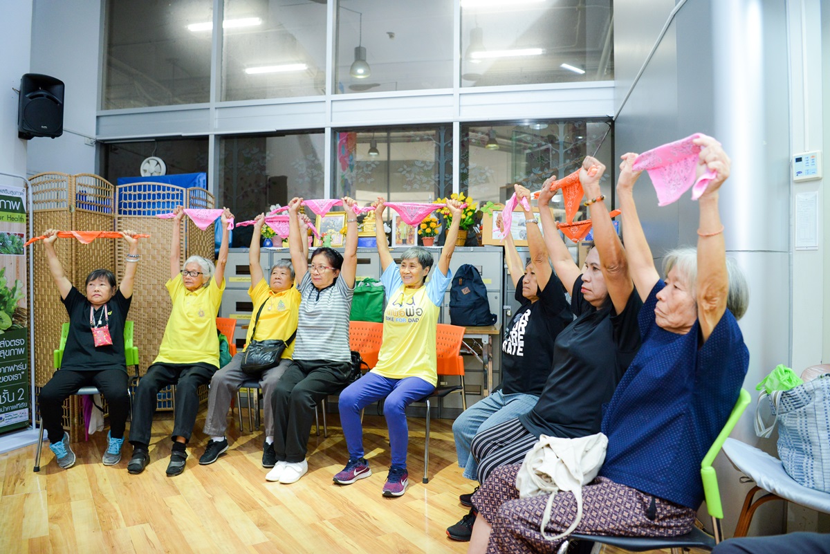 ชมรมเพื่อนช่วยเพื่อนเบาหวานรามาธิบดี จัดกิจกรรม เพื่อนชวนเพื่อนออกกำลังกาย ปีที่ 4 ครั้งที่ 6