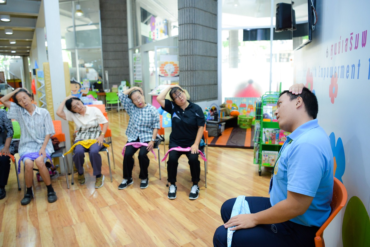 ชมรมเพื่อนช่วยเพื่อนเบาหวานรามาธิบดี จัดกิจกรรม เพื่อนชวนเพื่อนออกกำลังกาย ปีที่ 4 ครั้งที่ 6