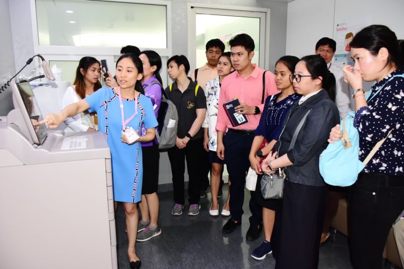 ฝ่ายสารสนเทศ ต้อนรับคณะเภสัชศาสตร์ มหาวิทยาลัยศิลปากร ดูงานระบบ IT ของคณะฯ