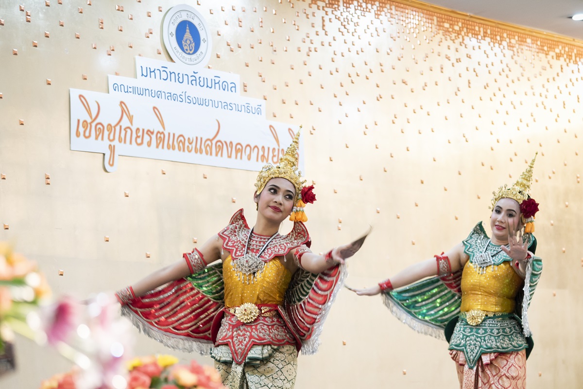 งานเชิดชูเกียรติและแสดงความยินดีคณาจารย์ผู้ได้รับรางวัลระดับมหาวิทยาลัย ระดับชาติและระดับนานาชาติ