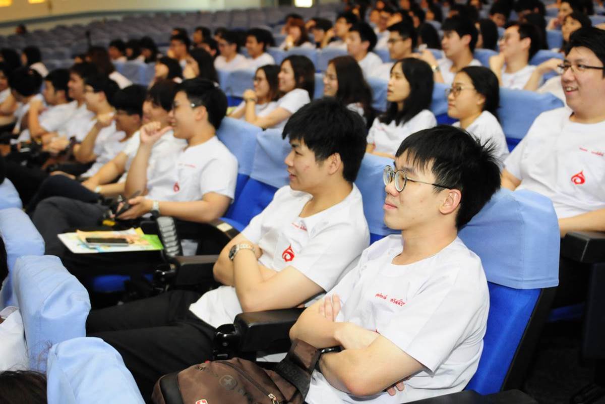 โครงการปัจฉิมนิเทศและพิธีอำลาอาจารย์ของนักศึกษาแพทย์ชั้นปีที่ 6 ประจำปี 2560 (แพทย์รามาธิบดี รุ่นที่ 47)