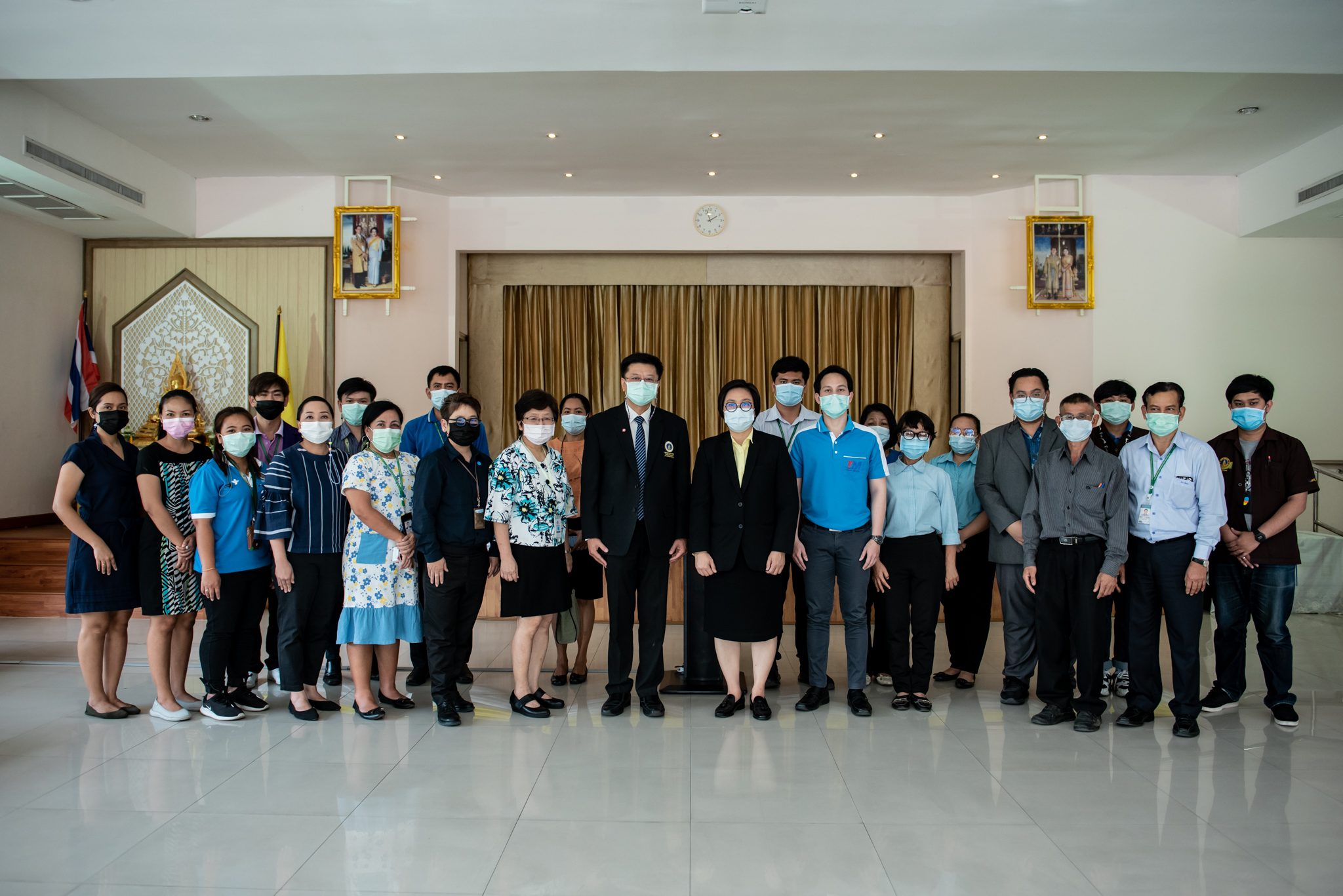 โครงการพัสดุ CSR เพื่อสังคม ร่วมให้การสนับสนุนอุปกรณ์คอมพิวเตอร์เพื่อใช้ในสำนักงาน พร้อมด้วยมอบวัสดุอุปกรณ์สำหรับฆ่าเชื้อ เพื่อใช้ป้องกันการระบาดของ COVID-19 ให้กับสถานสงเคราะห์เด็กอ่อนพญาไท ปากเกร็ด จังหวัดนนทบุรี โครงการพัสดุ CSR เพื่อสังคม ร่วมให้การสนับสนุนอุปกรณ์คอมพิวเตอร์เพื่อใช้ในสำนักงาน พร้อมด้วยมอบวัสดุอุปกรณ์สำหรับฆ่าเชื้อ เพื่อใช้ป้องกันการระบาดของ COVID-19 ให้กับสถานสงเคราะห์เด็กอ่อนพญาไท ปากเกร็ด จังหวัดนนทบุรี