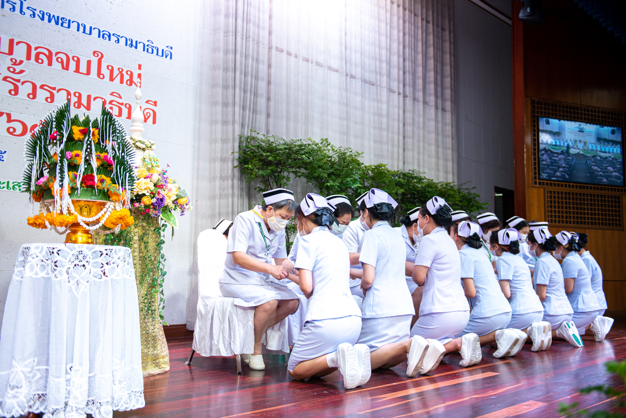 งาน “ส่งมอบพยาบาลใหม่” และงาน “พิธีบายศรีสู่ขวัญ สู่รั้วรามาธิบดี” ประจำปี 2565