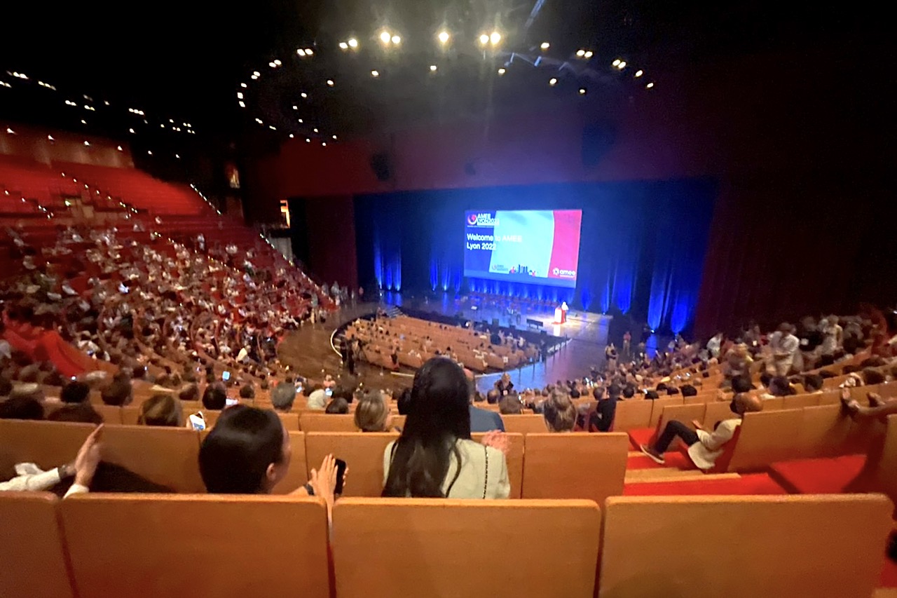 คณะแพทยศาสตร์โรงพยาบาลรามาธิบดี มหาวิทยาลัยมหิดล ได้รับรางวัลระดับนานาชาติ ASPIRE-to-Excellence 2022 Award for Student Engagement จาก Association for Medical Education in Europe (AMEE) สำหรับหลักสูตรแพทยศาสตรบัณฑิต ประจำปี 2565 คณะแพทยศาสตร์โรงพยาบาลรามาธิบดี มหาวิทยาลัยมหิดล ได้รับรางวัลระดับนานาชาติ ASPIRE-to-Excellence 2022 Award for Student Engagement จาก Association for Medical Education in Europe (AMEE) สำหรับหลักสูตรแพทยศาสตรบัณฑิต ประจำปี 2565