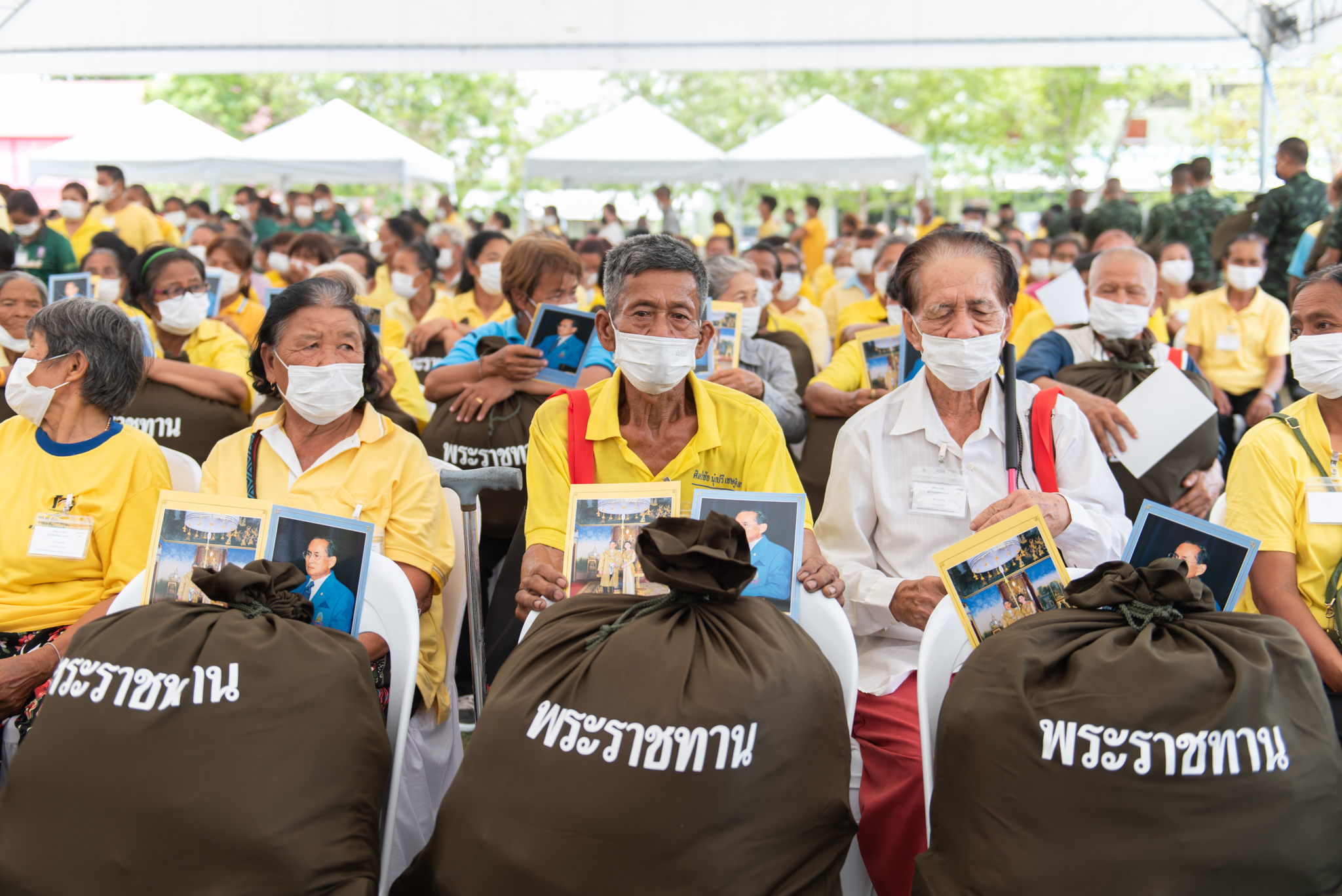 คณะแพทยศาสตร์โรงพยาบาลรามาธิบดี มหาวิทยาลัยมหิดล ร่วมกับ สำนักงานองคมนตรี ออกหน่วยแพทย์เคลื่อนที่ ในโครงการสืบสานพระราชปณิธาน จังหวัดอุทัยธานี คณะแพทยศาสตร์โรงพยาบาลรามาธิบดี มหาวิทยาลัยมหิดล ร่วมกับ สำนักงานองคมนตรี ออกหน่วยแพทย์เคลื่อนที่ ในโครงการสืบสานพระราชปณิธาน จังหวัดอุทัยธานี