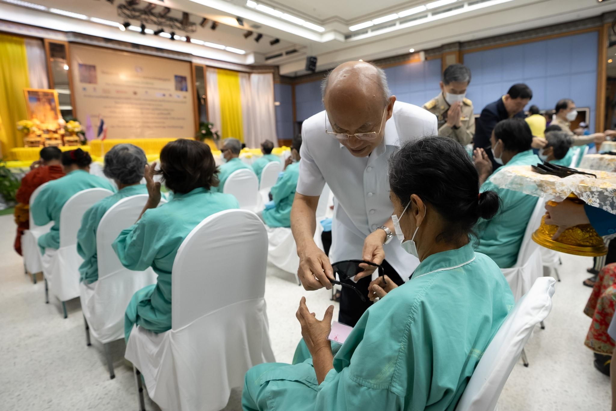 โครงการ “ราษฎรสุขใจ พลานามัยสมบูรณ์ แพทย์พระราชทาน” โดยสํานักงานทรัพย์สินพระมหากษัตริย์ ร่วมกับ คณะแพทยศาสตร์โรงพยาบาลรามาธิบดี มหาวิทยาลัยมหิดล และหน่วยงานภาคี ณ โรงพยาบาลนครปฐม จังหวัดนครปฐม โครงการ “ราษฎรสุขใจ พลานามัยสมบูรณ์ แพทย์พระราชทาน” โดยสํานักงานทรัพย์สินพระมหากษัตริย์ ร่วมกับ คณะแพทยศาสตร์โรงพยาบาลรามาธิบดี มหาวิทยาลัยมหิดล และหน่วยงานภาคี ณ โรงพยาบาลนครปฐม จังหวัดนครปฐม
