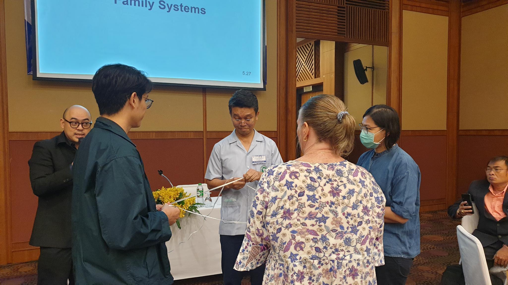 คณะแพทยศาสตร์โรงพยาบาลรามาธิบดี ร่วมกับ กระทรวงการต่างประเทศ และภาคีเครือข่าย จัดอบรมหลักสูตรการบำบัดผู้ติดสารเสพติดสำหรับบุคลากรให้การรักษาผู้ติดยาและสิ่งเสพติด คณะแพทยศาสตร์โรงพยาบาลรามาธิบดี ร่วมกับ กระทรวงการต่างประเทศ และภาคีเครือข่าย จัดอบรมหลักสูตรการบำบัดผู้ติดสารเสพติดสำหรับบุคลากรให้การรักษาผู้ติดยาและสิ่งเสพติด