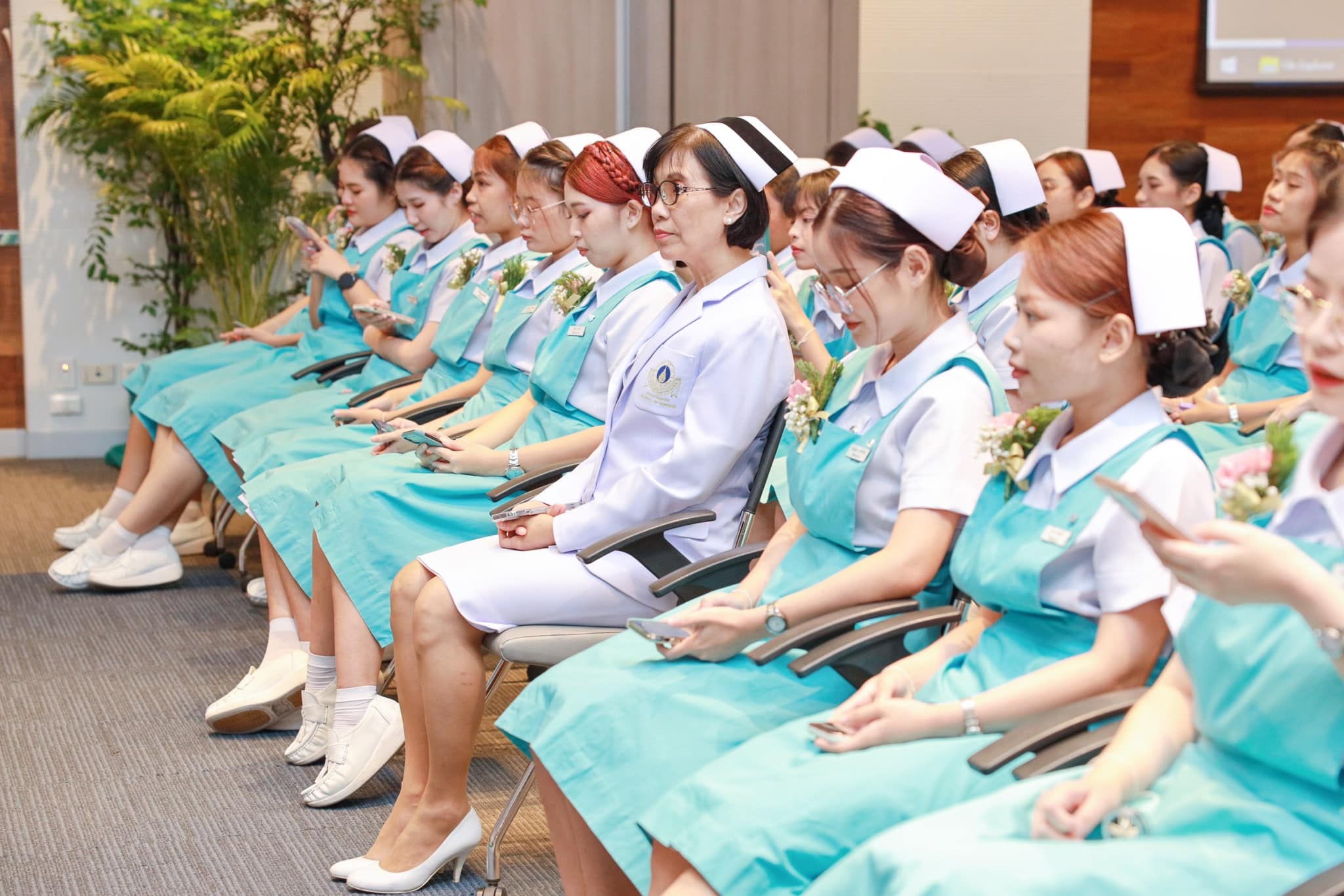 โรงเรียนพยาบาลรามาธิบดี คณะแพทยศาสตร์โรงพยาบาลรามาธิบดี มหาวิทยาลัยมหิดล จัดงาน “ปัจฉิมนิเทศ และพิธีมอบขีด เนคไท ปีการศึกษา 2565” โรงเรียนพยาบาลรามาธิบดี คณะแพทยศาสตร์โรงพยาบาลรามาธิบดี มหาวิทยาลัยมหิดล จัดงาน “ปัจฉิมนิเทศ และพิธีมอบขีด เนคไท ปีการศึกษา 2565”