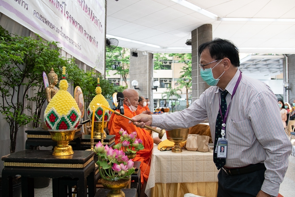 ทำบุญเดือนเกิดบุคลากร ประจำเดือนมิถุนายน 2566 ทำบุญเดือนเกิดบุคลากร ประจำเดือนมิถุนายน 2566