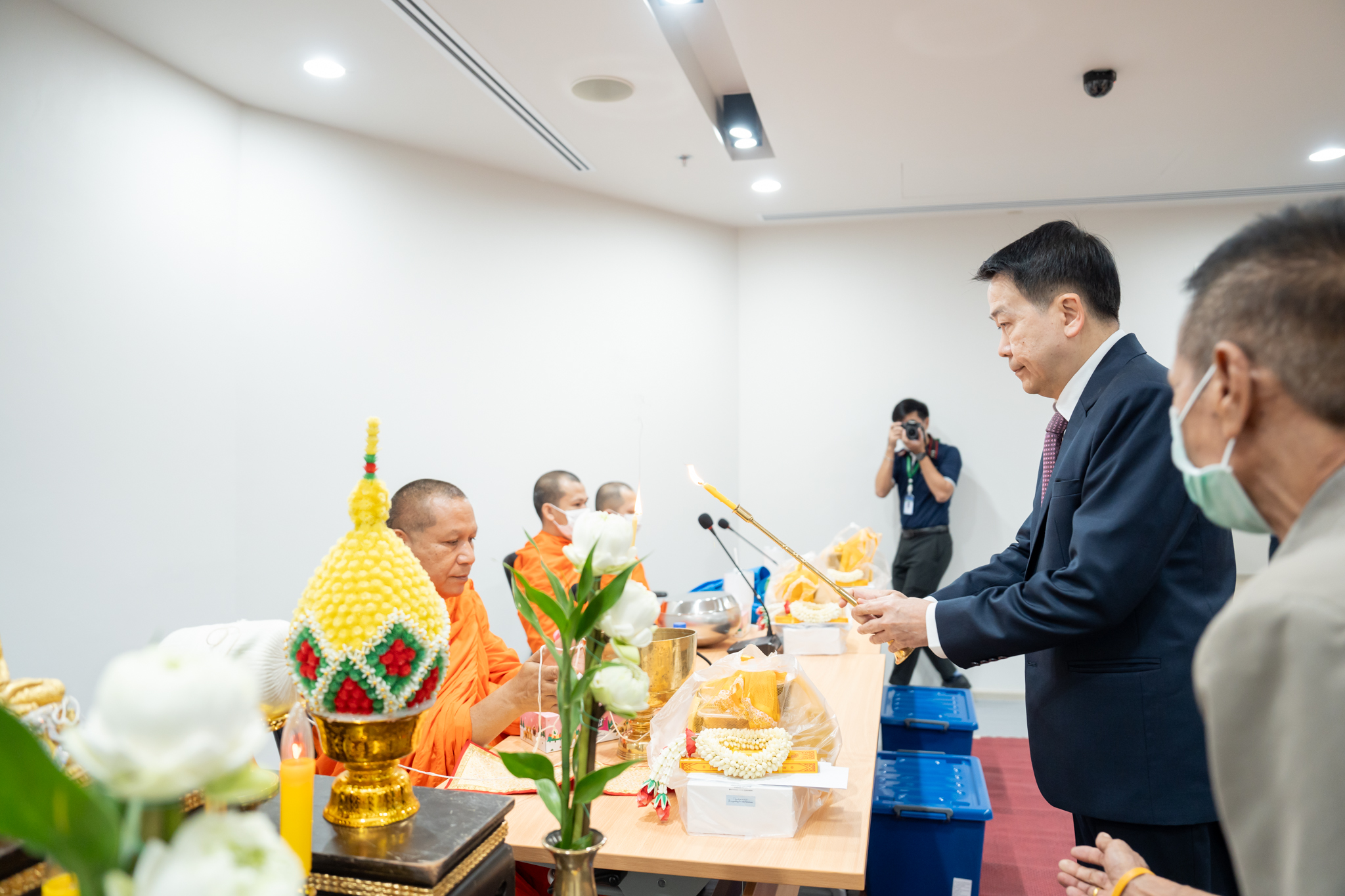 พิธีทำบุญฝ่ายการศึกษา งานแพทยศาสตรศึกษา และงานการศึกษาหลังปริญญา สำนักงานการศึกษา พิธีทำบุญฝ่ายการศึกษา งานแพทยศาสตรศึกษา และงานการศึกษาหลังปริญญา สำนักงานการศึกษา