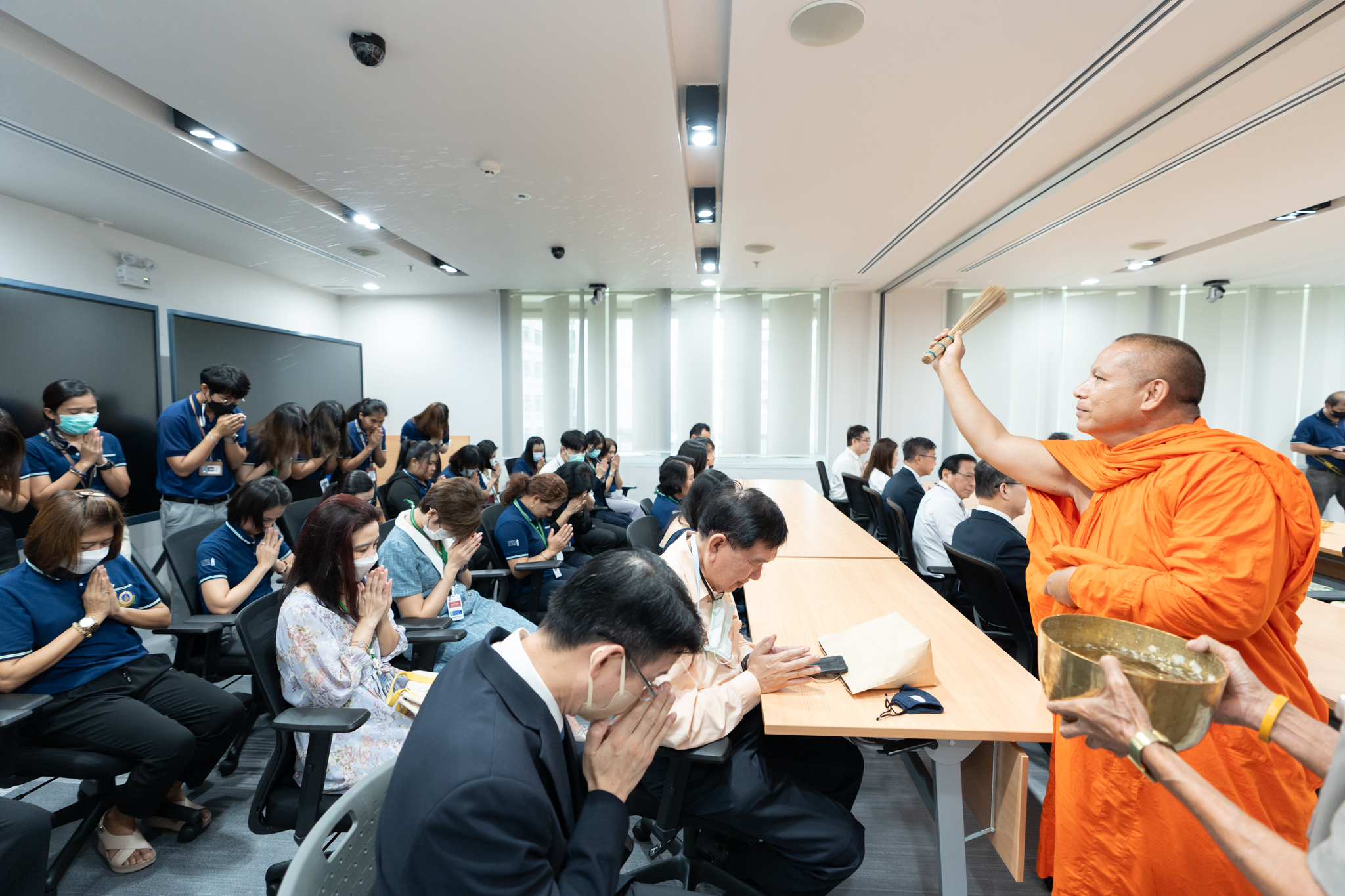 <img alt="พิธีทำบุญฝ่ายการศึกษา งานแพทยศาสตรศึกษา และงานการศึกษาหลังปริญญา สำนักงานการศึกษา " src="/sites/default/files/public/img/event2023/DSC01076.jpg" title="พิธีทำบุญฝ่ายการศึกษา งานแพทยศาสตรศึกษา และงานการศึกษาหลังปริญญา สำนักงานการศึกษา " /> พิธีทำบุญฝ่ายการศึกษา งานแพทยศาสตรศึกษา และงานการศึกษาหลังปริญญา สำนักงานการศึกษา
