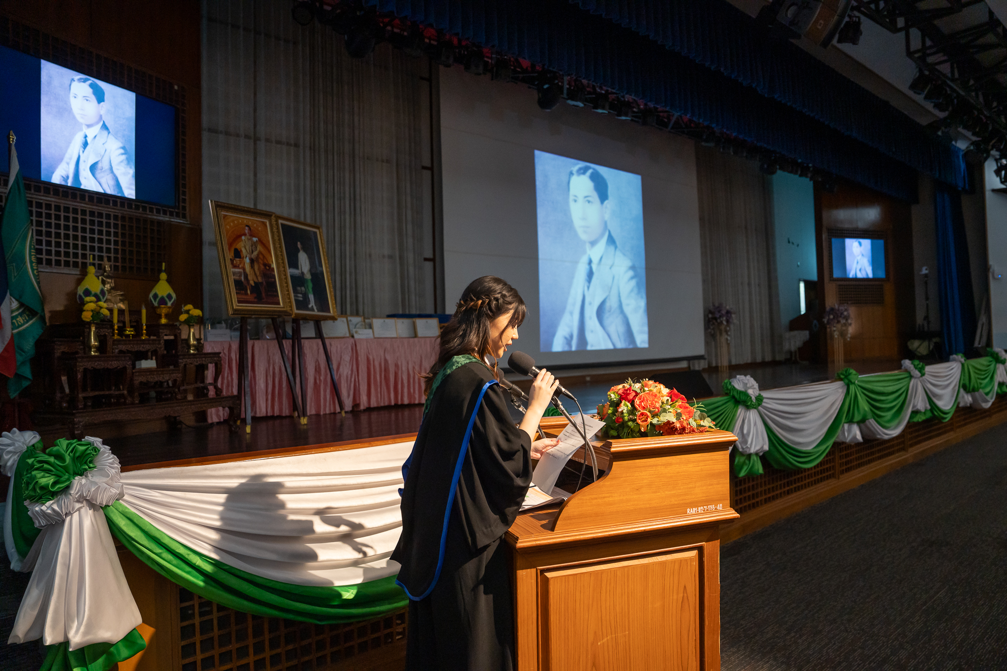 พิธีกล่าวคำปฏิญาณตนของบัญฑิตแพทย์รามาธิบดี รุ่นที่ 53 และงานอวยพรบัณฑิตรามาธิบดี ประจำปี 2566 พิธีกล่าวคำปฏิญาณตนของบัญฑิตแพทย์รามาธิบดี รุ่นที่ 53 และงานอวยพรบัณฑิตรามาธิบดี ประจำปี 2566
