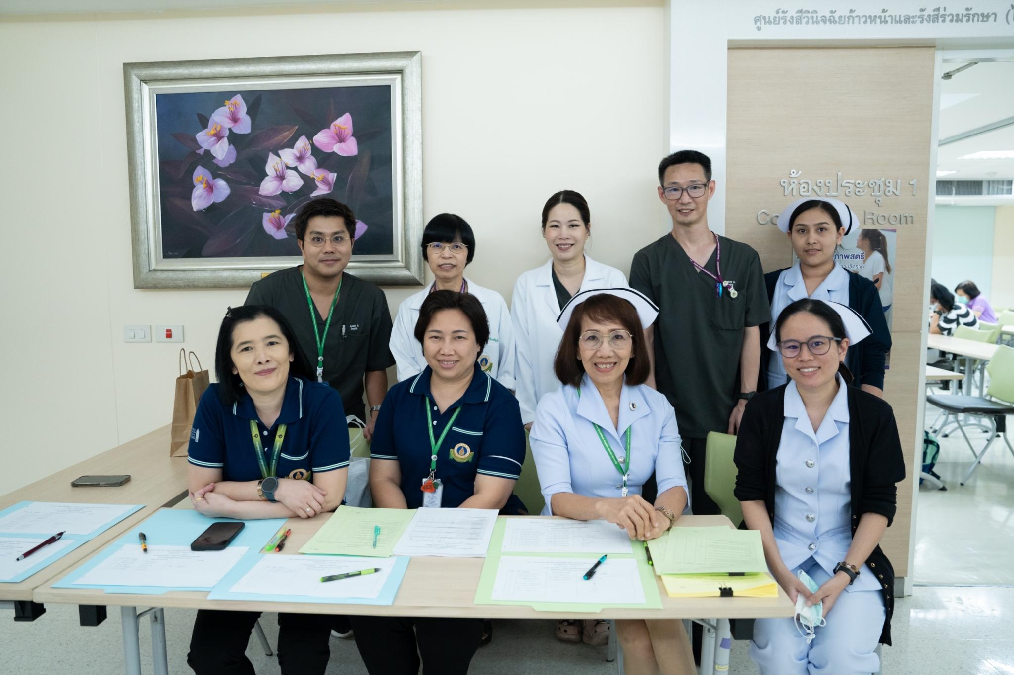 โครงการสร้างเสริมการดูแลสุขภาพสตรีเพื่อป้องกันภาวะปัสสาวะเล็ดราดและอุ้งเชิงการหย่อน โครงการสร้างเสริมการดูแลสุขภาพสตรีเพื่อป้องกันภาวะปัสสาวะเล็ดราดและอุ้งเชิงการหย่อน