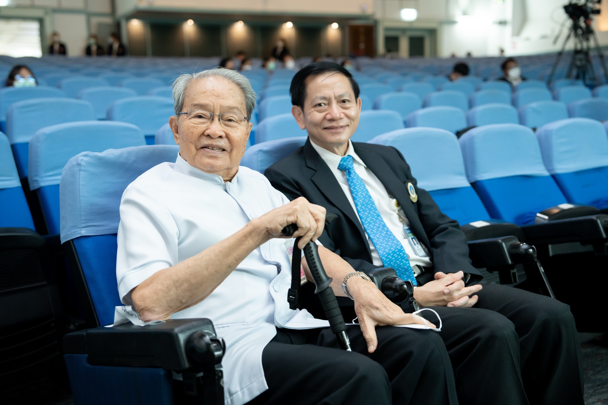 งานเชิดชูเกียรติคณาจารย์ผู้ได้รับรางวัล ประจำปี 2566 งานเชิดชูเกียรติคณาจารย์ผู้ได้รับรางวัล ประจำปี 2566