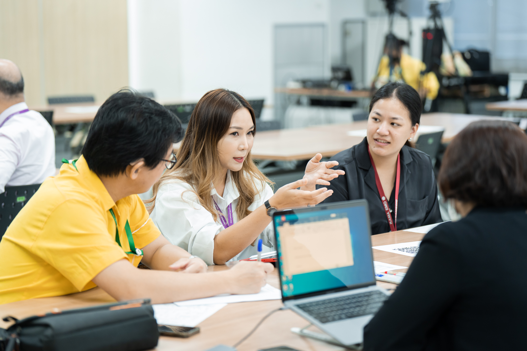การอบรมทบทวนความรู้ด้านการศึกษา Refresh Course ประจำปี 2566 หัวข้อ Outcome-based Curriculum Development การอบรมทบทวนความรู้ด้านการศึกษา Refresh Course ประจำปี 2566 หัวข้อ Outcome-based Curriculum Development