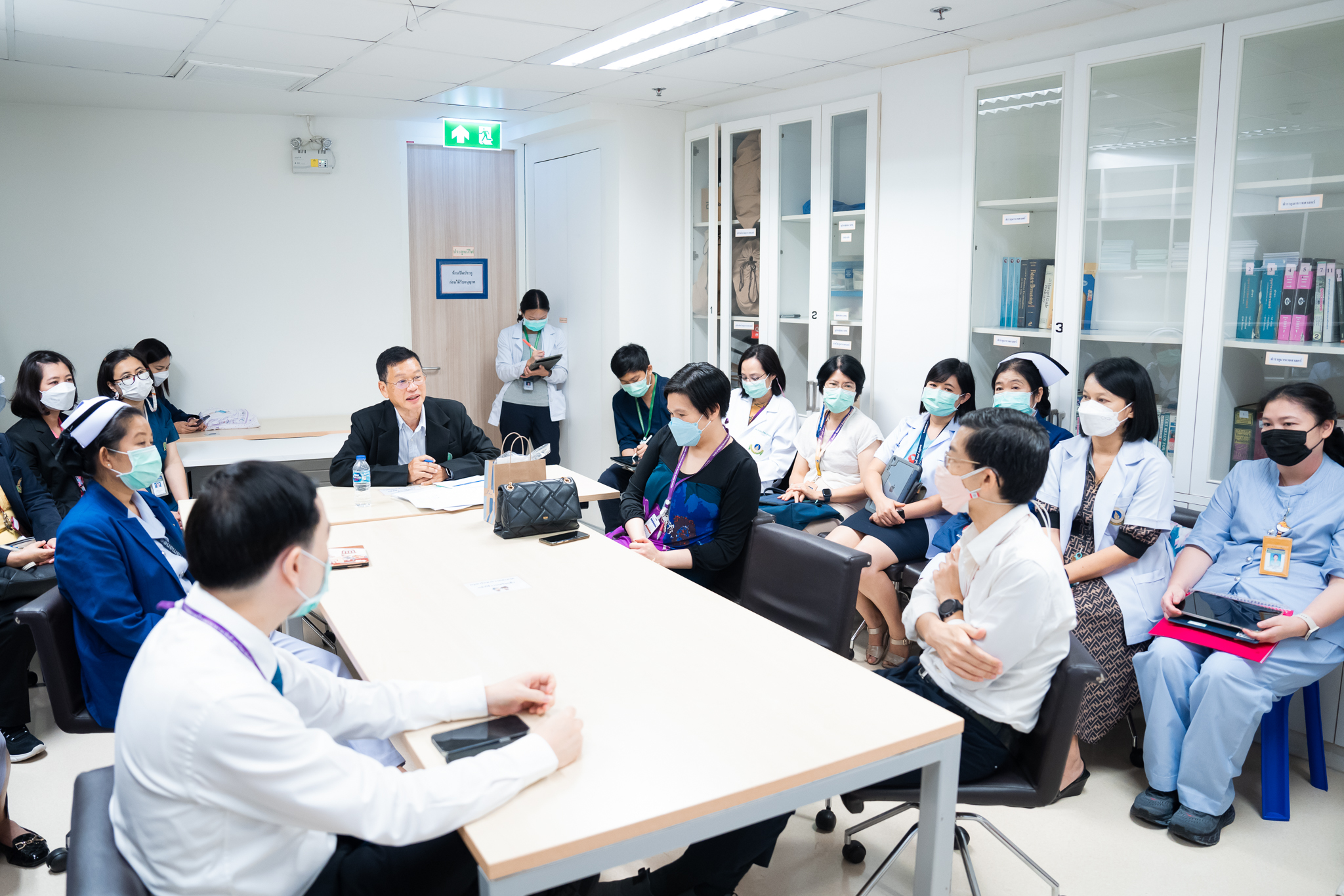 การเยี่ยมสำรวจเพื่อประเมินการรับรองเฉพาะโรค : การดูแลรักษาผู้ติดเชื้อเอชไอวีและโรคติดต่อทางเพศสัมพันธ์ คณะแพทยศาสตร์โรงพยาบาลรามาธิบดี มหาวิทยาลัยมหิดล การเยี่ยมสำรวจเพื่อประเมินการรับรองเฉพาะโรค : การดูแลรักษาผู้ติดเชื้อเอชไอวีและโรคติดต่อทางเพศสัมพันธ์ คณะแพทยศาสตร์โรงพยาบาลรามาธิบดี มหาวิทยาลัยมหิดล