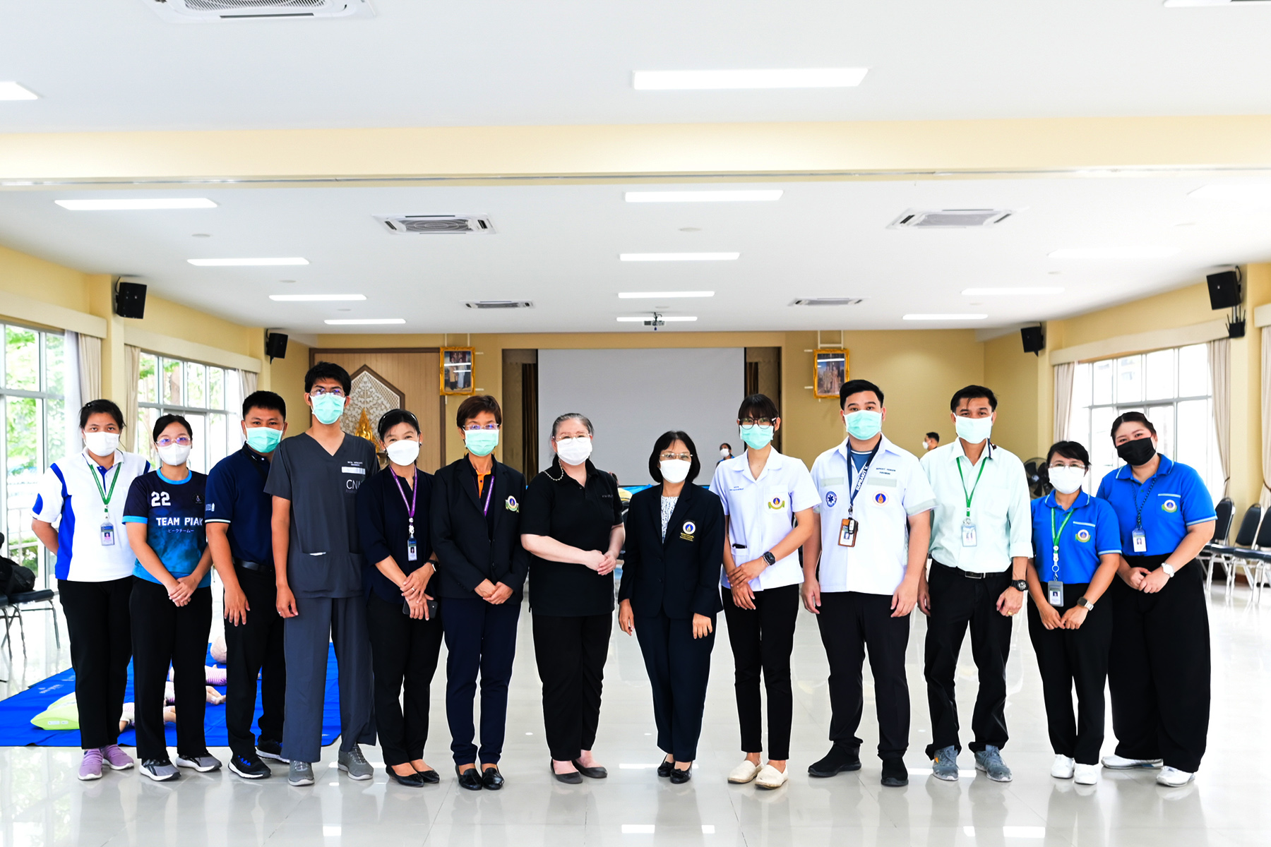 โครงการอบรมการช่วยชีวิตขั้นพื้นฐานสำหรับประชาชนทั่วไป โครงการอบรมการช่วยชีวิตขั้นพื้นฐานสำหรับประชาชนทั่วไป