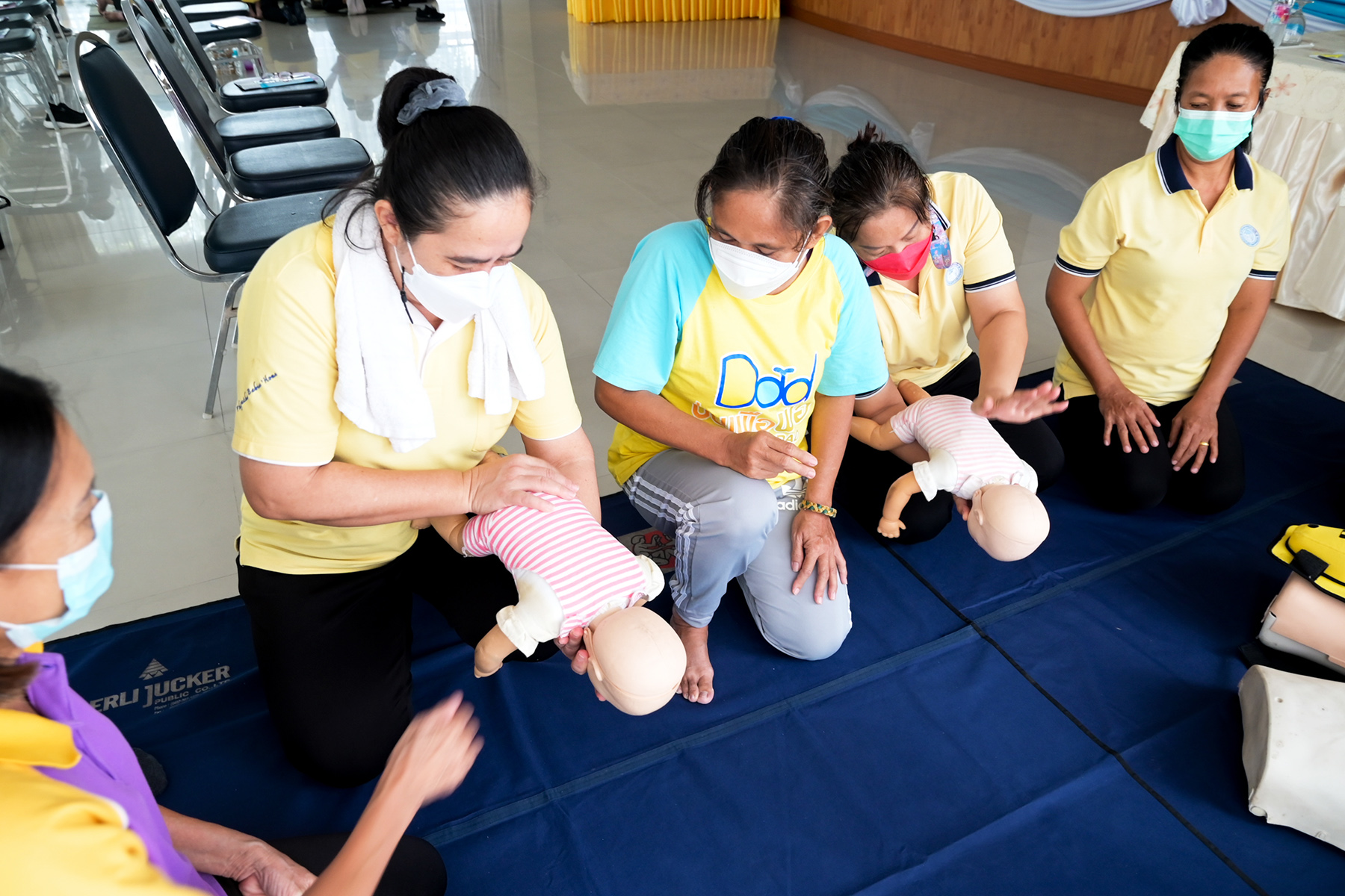 โครงการอบรมการช่วยชีวิตขั้นพื้นฐานสำหรับประชาชนทั่วไป โครงการอบรมการช่วยชีวิตขั้นพื้นฐานสำหรับประชาชนทั่วไป