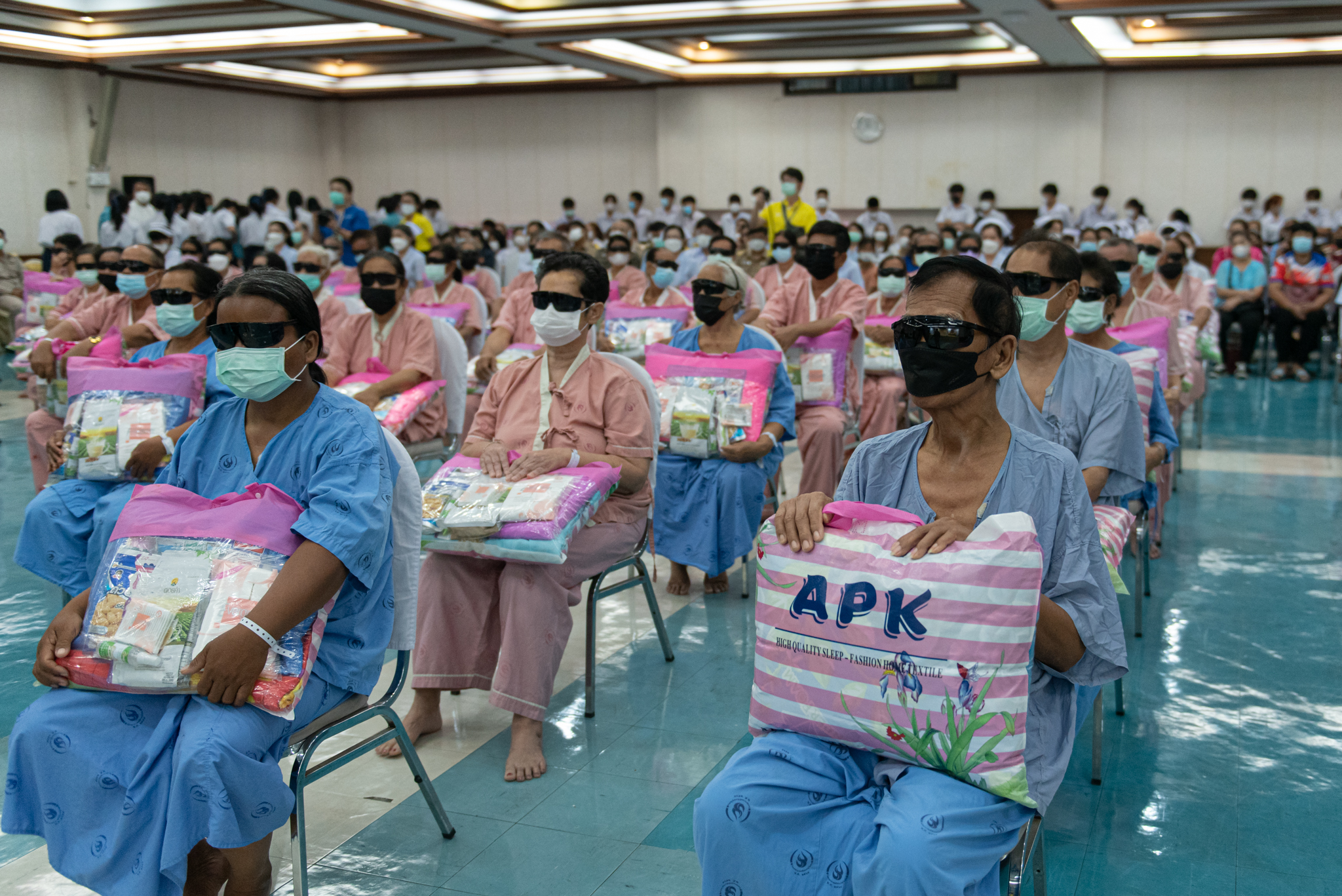 โครงการ “ราษฎรสุขใจ พลานามัยสมบูรณ์” แพทย์พระราชทาน โดยสํานักงานทรัพย์สินพระมหากษัตริย์ ร่วมกับ คณะแพทยศาสตร์โรงพยาบาลรามาธิบดี มหาวิทยาลัยมหิดล และหน่วยงานภาคี ณ โรงพยาบาลศรีสังวร จ.สุโขทัย โครงการ “ราษฎรสุขใจ พลานามัยสมบูรณ์” แพทย์พระราชทาน โดยสํานักงานทรัพย์สินพระมหากษัตริย์ ร่วมกับ คณะแพทยศาสตร์โรงพยาบาลรามาธิบดี มหาวิทยาลัยมหิดล และหน่วยงานภาคี ณ โรงพยาบาลศรีสังวร จ.สุโขทัย