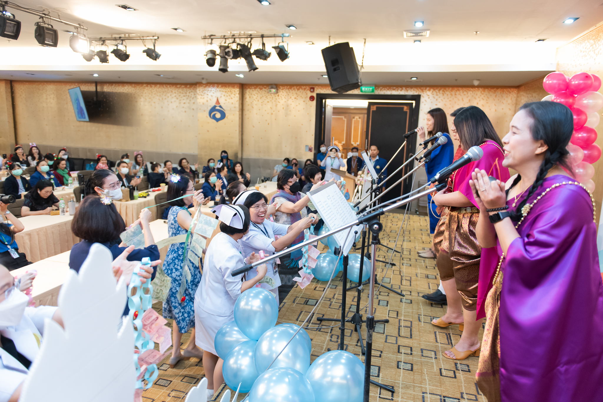 ฝ่ายการพยาบาล คณะแพทยศาสตร์โรงพยาบาลรามาธิบดี มหาวิทยาลัยมหิดล จัดประชุมคณะกรรมการ Administrative และกิจกรรมแสดงความยินดี ฝ่ายการพยาบาล คณะแพทยศาสตร์โรงพยาบาลรามาธิบดี มหาวิทยาลัยมหิดล จัดประชุมคณะกรรมการ Administrative และกิจกรรมแสดงความยินดี