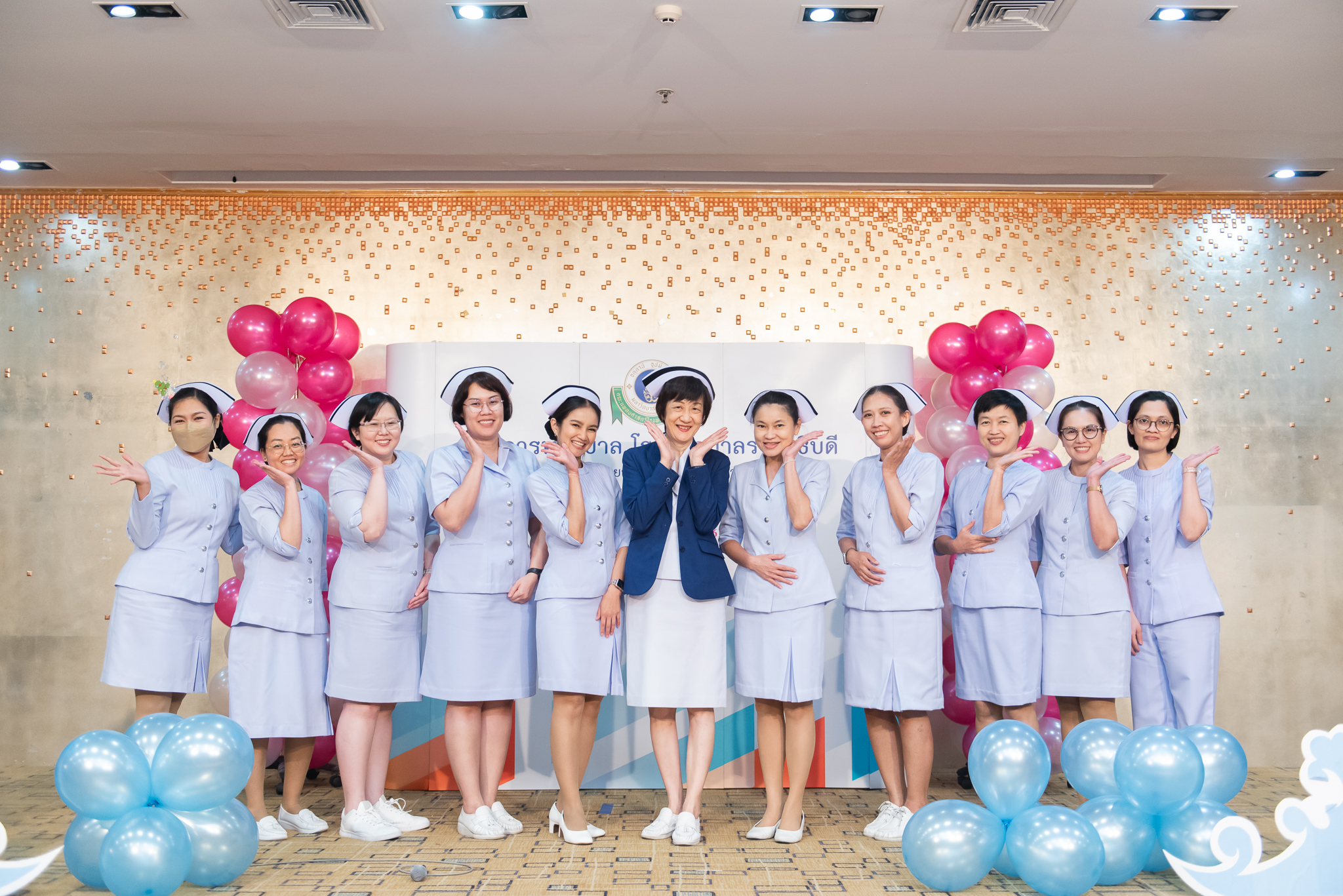 ฝ่ายการพยาบาล คณะแพทยศาสตร์โรงพยาบาลรามาธิบดี มหาวิทยาลัยมหิดล จัดประชุมคณะกรรมการ Administrative และกิจกรรมแสดงความยินดี ฝ่ายการพยาบาล คณะแพทยศาสตร์โรงพยาบาลรามาธิบดี มหาวิทยาลัยมหิดล จัดประชุมคณะกรรมการ Administrative และกิจกรรมแสดงความยินดี
