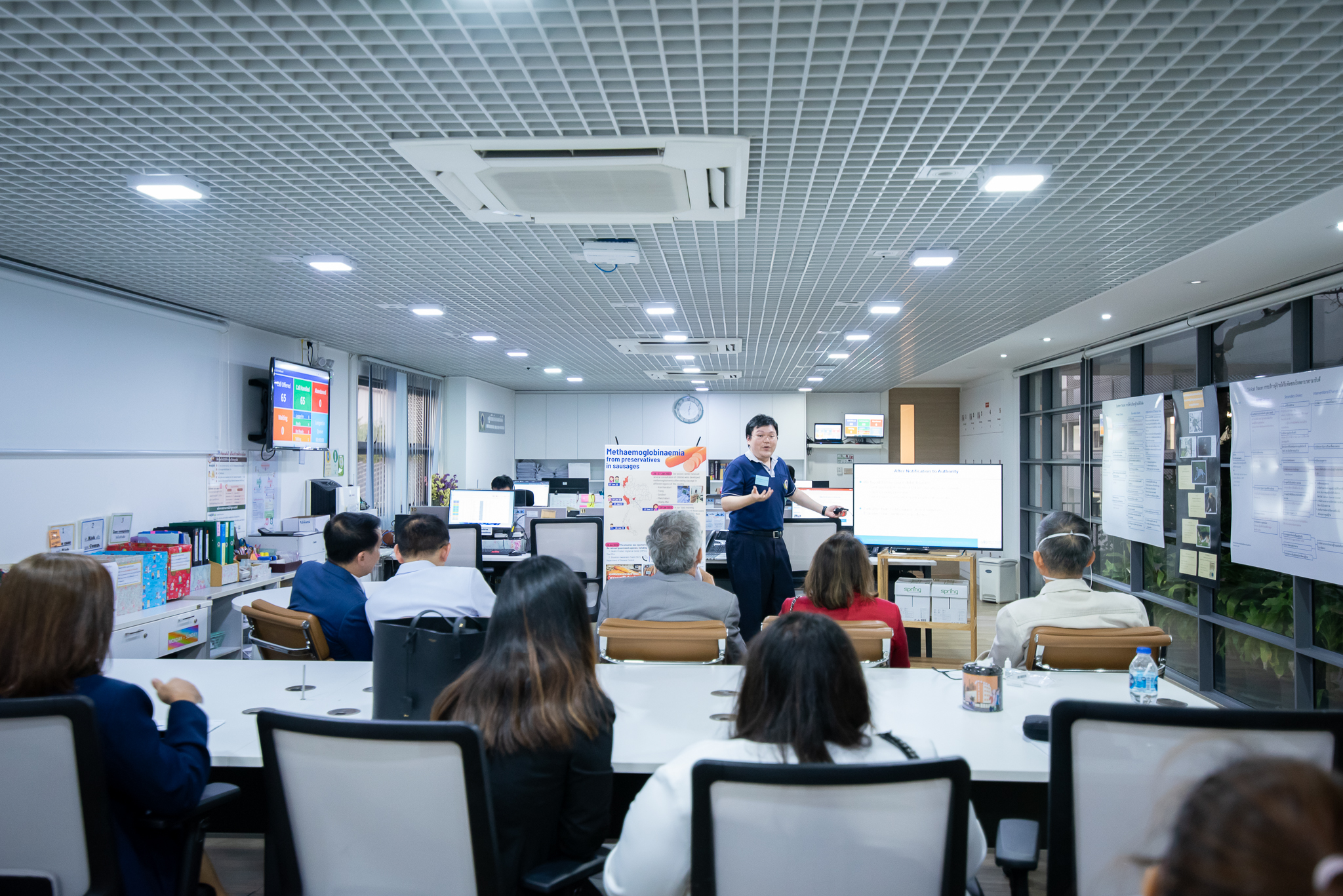 ศูนย์พิษวิทยา คณะแพทยศาสตร์โรงพยาบาลรามาธิบดี มหาวิทยาลัยมหิดล ให้การต้อนรับคณะศึกษาดูงานจาก WHO พร้อมด้วยผู้บริหารและบุคลากรจากกระทรวงสาธารณสุข สำนักงานคณะกรรมการสุขภาพแห่งชาติ สปสช. ศูนย์พิษวิทยา คณะแพทยศาสตร์โรงพยาบาลรามาธิบดี มหาวิทยาลัยมหิดล ให้การต้อนรับคณะศึกษาดูงานจาก WHO พร้อมด้วยผู้บริหารและบุคลากรจากกระทรวงสาธารณสุข สำนักงานคณะกรรมการสุขภาพแห่งชาติ สปสช.