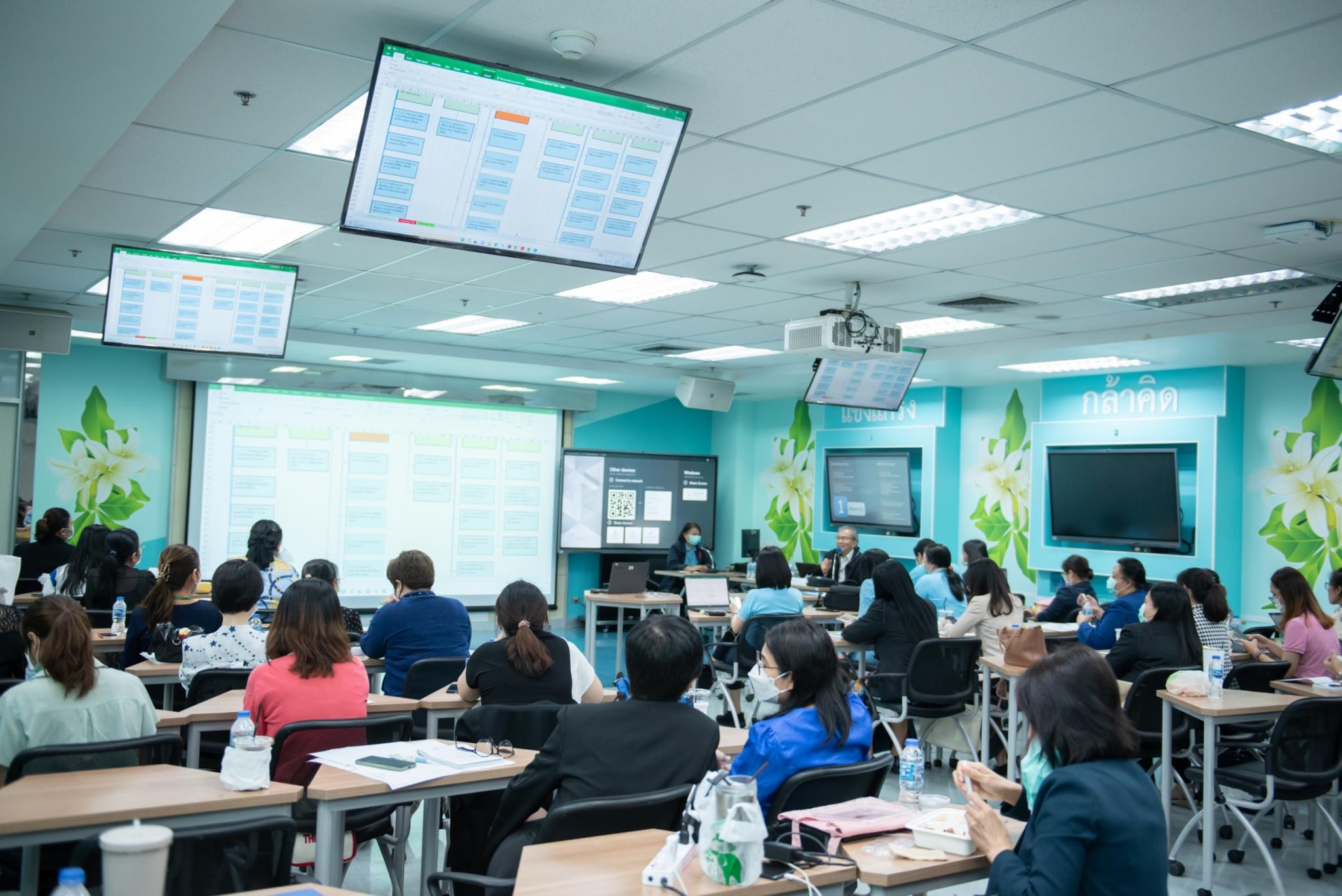 การอบรมเชิงปฏิบัติการ “ถอดบทเรียนกระบวนการด้วยเครื่องมือ SIPOC” การอบรมเชิงปฏิบัติการ “ถอดบทเรียนกระบวนการด้วยเครื่องมือ SIPOC”