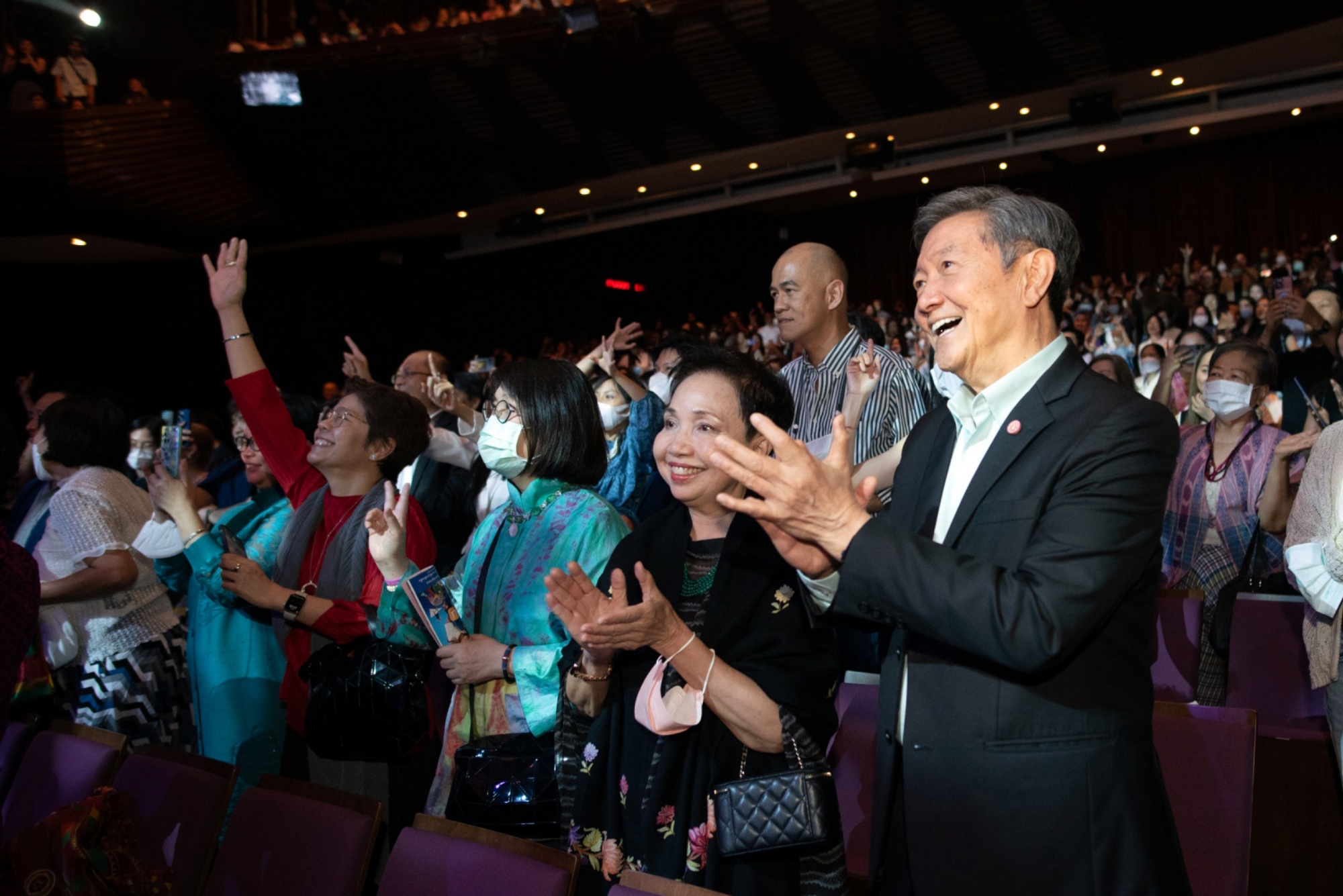 ละครเวทีรอบการกุศล “แฟนฉัน เดอะมิวสิคัล” ละครเวทีรอบการกุศล “แฟนฉัน เดอะมิวสิคัล”