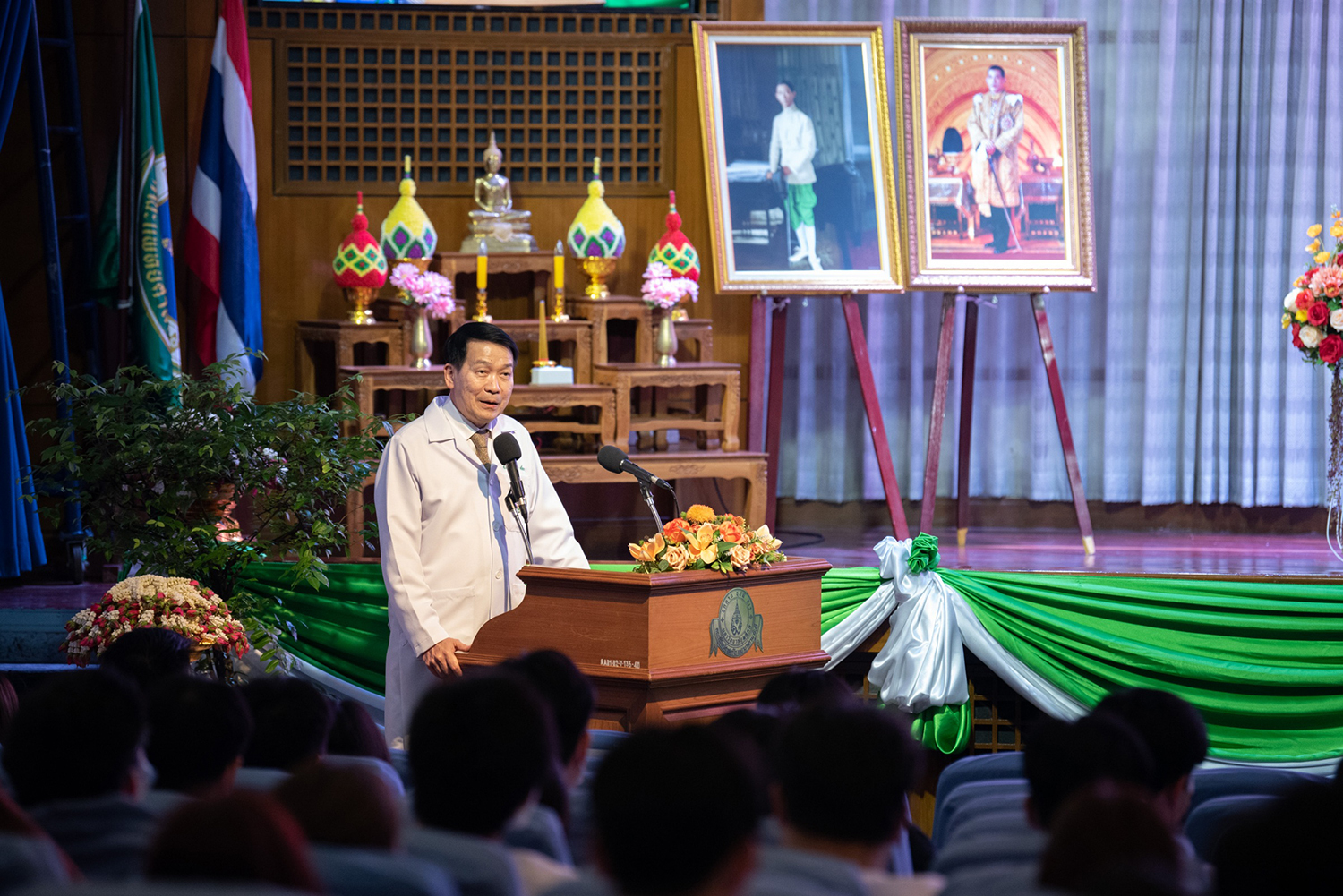 งานปัจฉิมนิเทศและพิธีอำลาอาจารย์ของนักศึกษาแพทย์ชั้นปีที่ 6 ประจำปี 2566 งานปัจฉิมนิเทศและพิธีอำลาอาจารย์ของนักศึกษาแพทย์ชั้นปีที่ 6 ประจำปี 2566