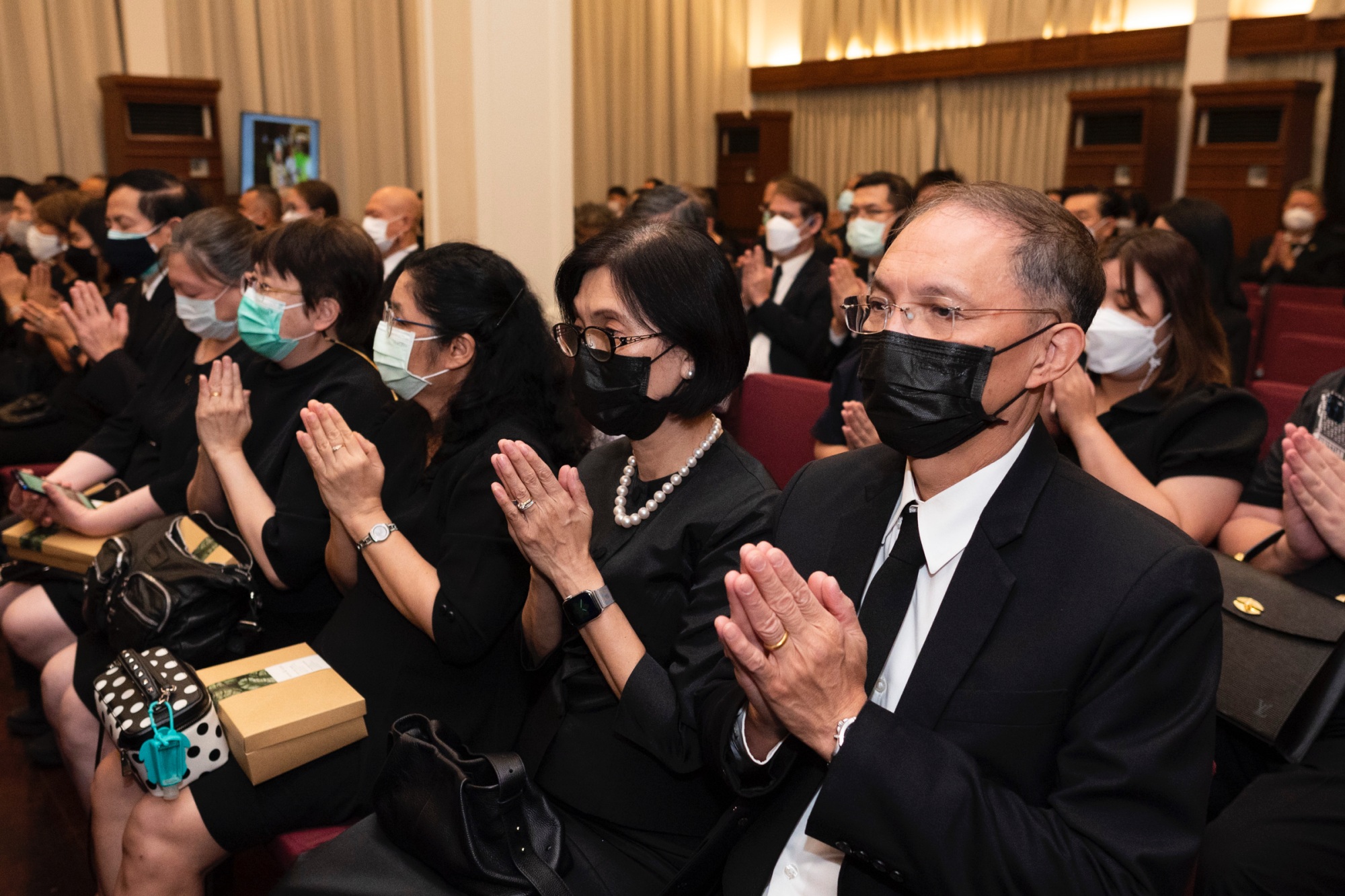 คณะแพทยศาสตร์โรงพยาบาลรามาธิบดี มหาวิทยาลัยมหิดล ร่วมเป็นเจ้าภาพในพิธีสวดพระอภิธรรมศพ ศ.เกียรติคุณ นพ.อรรถสิทธิ์ เวชชาชีวะ คณะแพทยศาสตร์โรงพยาบาลรามาธิบดี มหาวิทยาลัยมหิดล ร่วมเป็นเจ้าภาพในพิธีสวดพระอภิธรรมศพ ศ.เกียรติคุณ นพ.อรรถสิทธิ์ เวชชาชีวะ