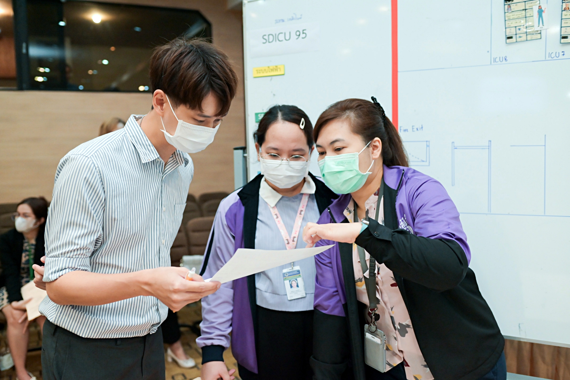 การฝึกซ้อมอพยพเคลื่อนย้ายผู้ป่วย กรณีเกิดเหตุเพลิงไหม้ การฝึกซ้อมอพยพเคลื่อนย้ายผู้ป่วย กรณีเกิดเหตุเพลิงไหม้