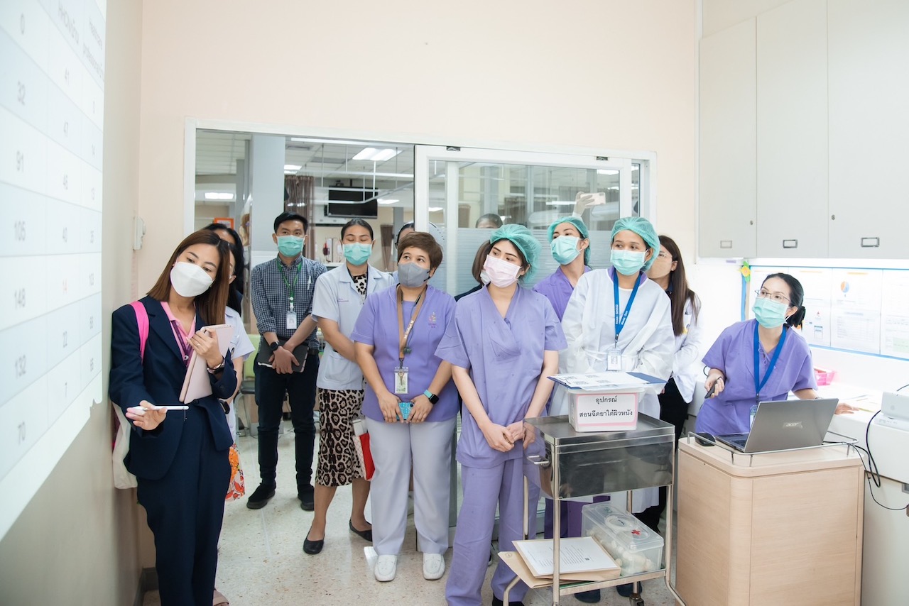 การต่ออายุการรับรองเฉพาะโรค/เฉพาะระบบ (Program and Desease Specific Certification: PDSC) การดูแลรักษาผู้ป่วยมะเร็งลำไส้ใหญ่ที่ได้รับยาเคมีบำบัดทางสายสวนหลอดเลือดดำส่วนกลางที่บ้าน (Ramathibodi Home-Based Chemotherapy Model) (RHCM) การต่ออายุการรับรองเฉพาะโรค/เฉพาะระบบ (Program and Desease Specific Certification: PDSC) การดูแลรักษาผู้ป่วยมะเร็งลำไส้ใหญ่ที่ได้รับยาเคมีบำบัดทางสายสวนหลอดเลือดดำส่วนกลางที่บ้าน (Ramathibodi Home-Based Chemotherapy Model) (RHCM)
