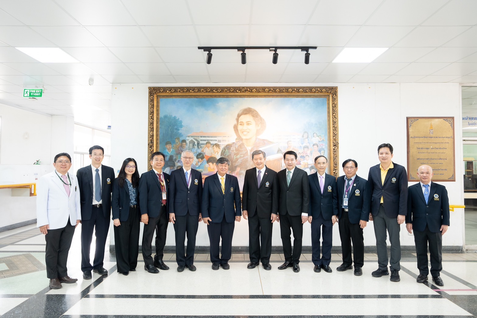 พิธีทำบุญและเปิดป้ายสถาบันราชสุดา คณะแพทยศาสตร์โรงพยาบาลรามาธิบดี มหาวิทยาลัยมหิดล พิธีทำบุญและเปิดป้ายสถาบันราชสุดา คณะแพทยศาสตร์โรงพยาบาลรามาธิบดี มหาวิทยาลัยมหิดล
