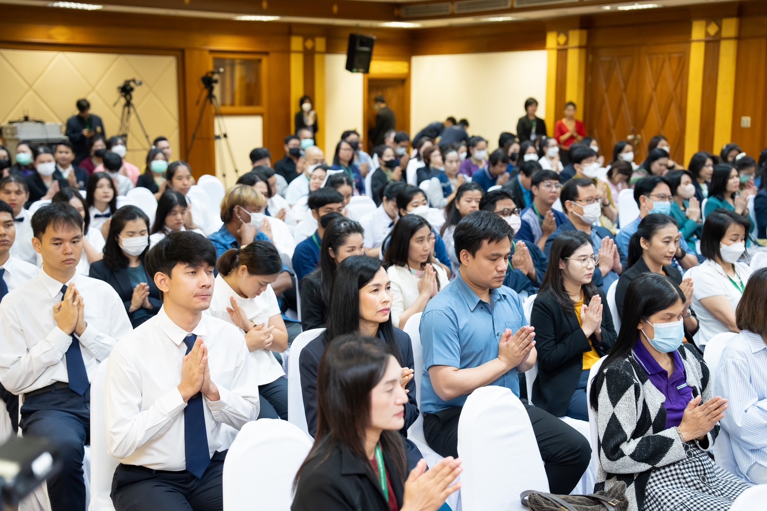 พิธีทำบุญและเปิดป้ายสถาบันราชสุดา คณะแพทยศาสตร์โรงพยาบาลรามาธิบดี มหาวิทยาลัยมหิดล พิธีทำบุญและเปิดป้ายสถาบันราชสุดา คณะแพทยศาสตร์โรงพยาบาลรามาธิบดี มหาวิทยาลัยมหิดล
