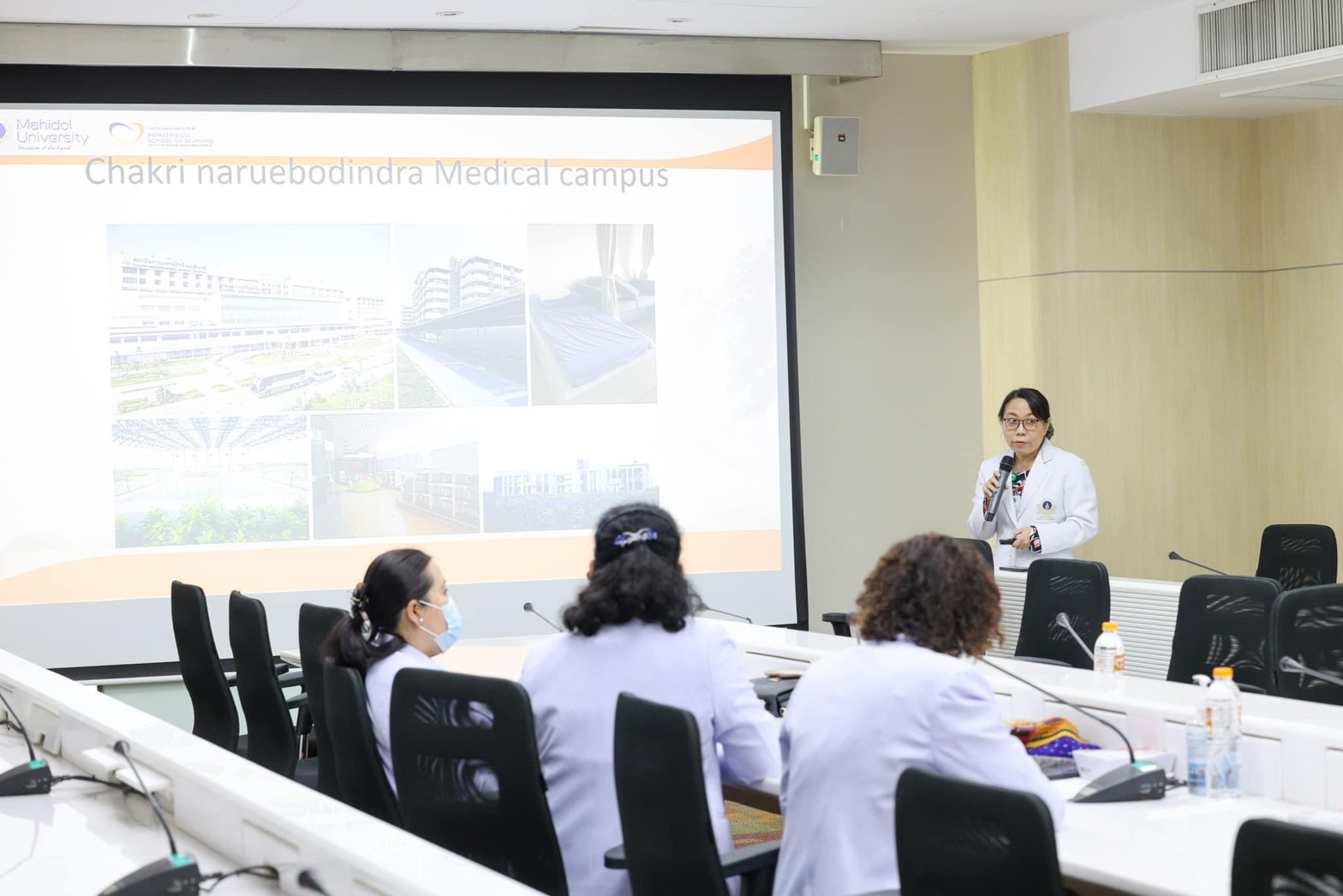 การต้อนรับผู้บริหารจาก “School of Nursing, Tung Wah College, Hong Kong” การต้อนรับผู้บริหารจาก “School of Nursing, Tung Wah College, Hong Kong”