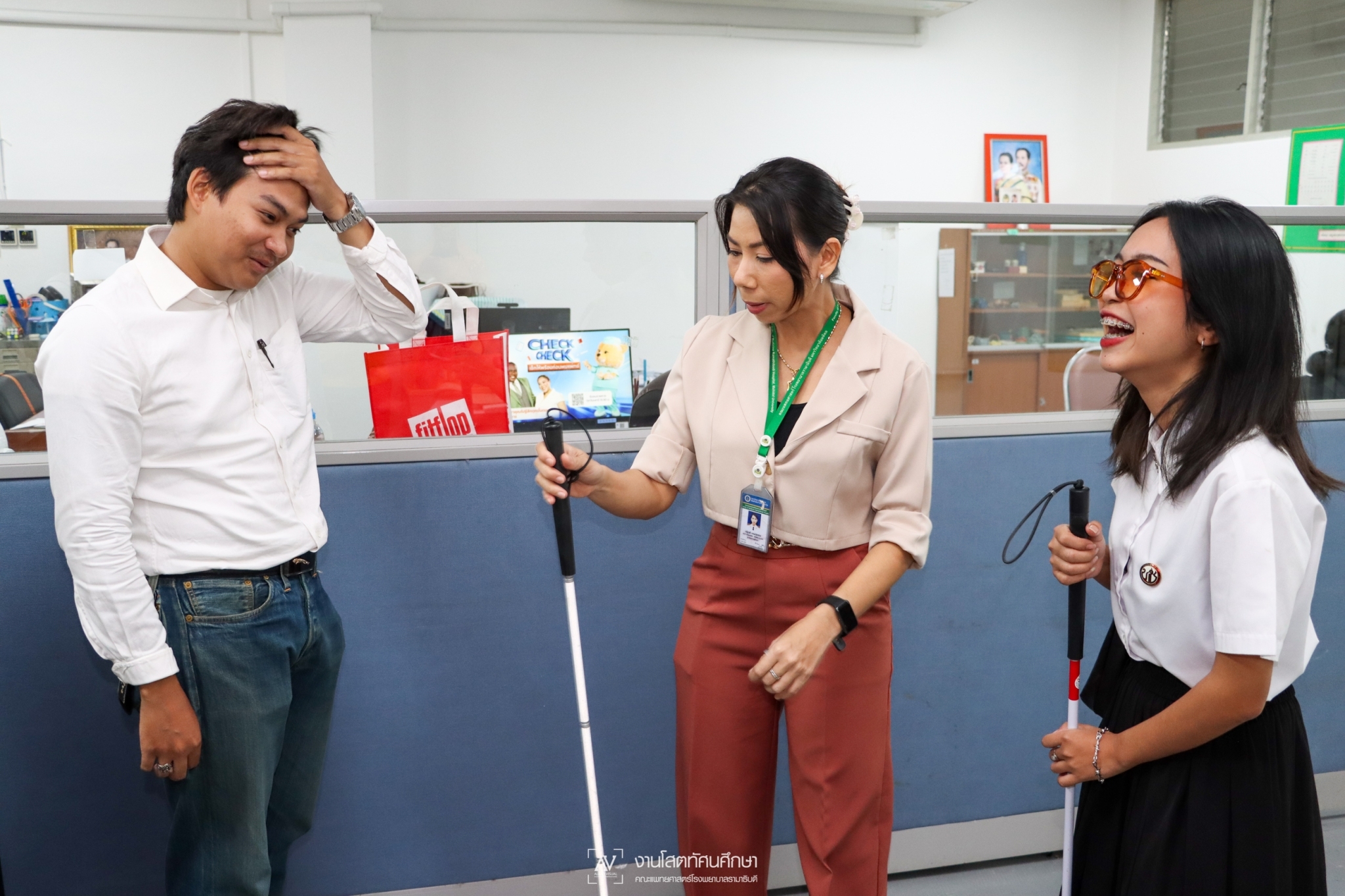 วิทยาลัยเพาะช่าง มหาวิทยาลัยเทคโนโลยีราชมงคลรัตนโกสินทร์ กรุงเทพมหานคร เข้าเยี่ยมชมและศึกษาดูงาน วิทยาลัยเพาะช่าง มหาวิทยาลัยเทคโนโลยีราชมงคลรัตนโกสินทร์ กรุงเทพมหานคร เข้าเยี่ยมชมและศึกษาดูงาน
